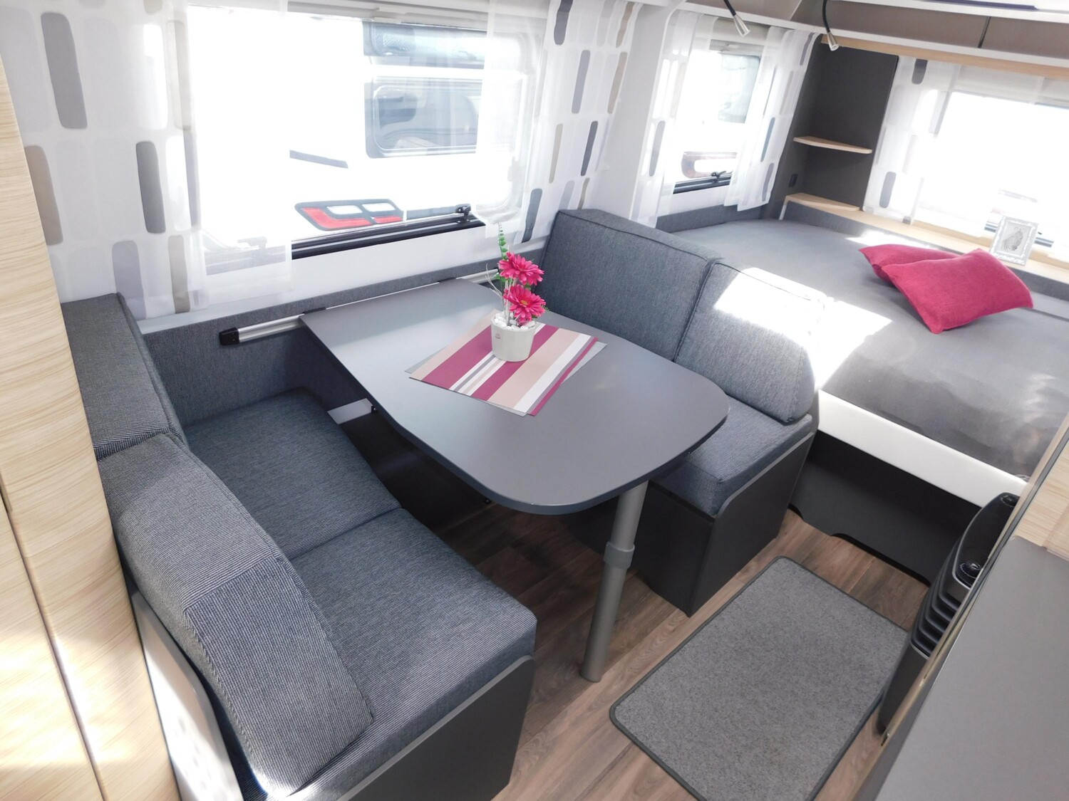 Fendt Apero 495 SKM 45L Tank + 2T-Achse - Bild 9
