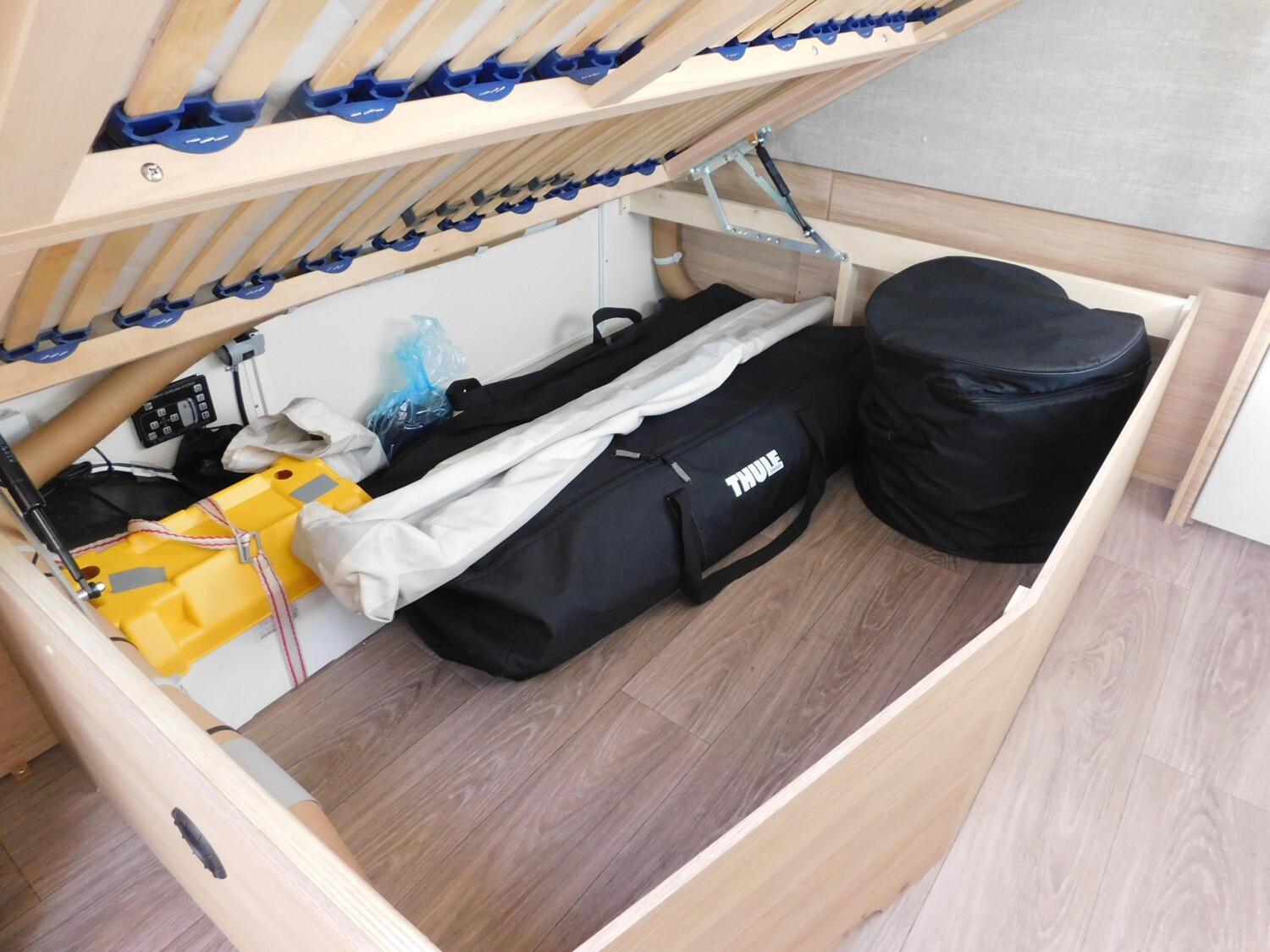 Fendt Bianco Activ 515 SD E+P-Hubstützanlage+Mover - Bild 7