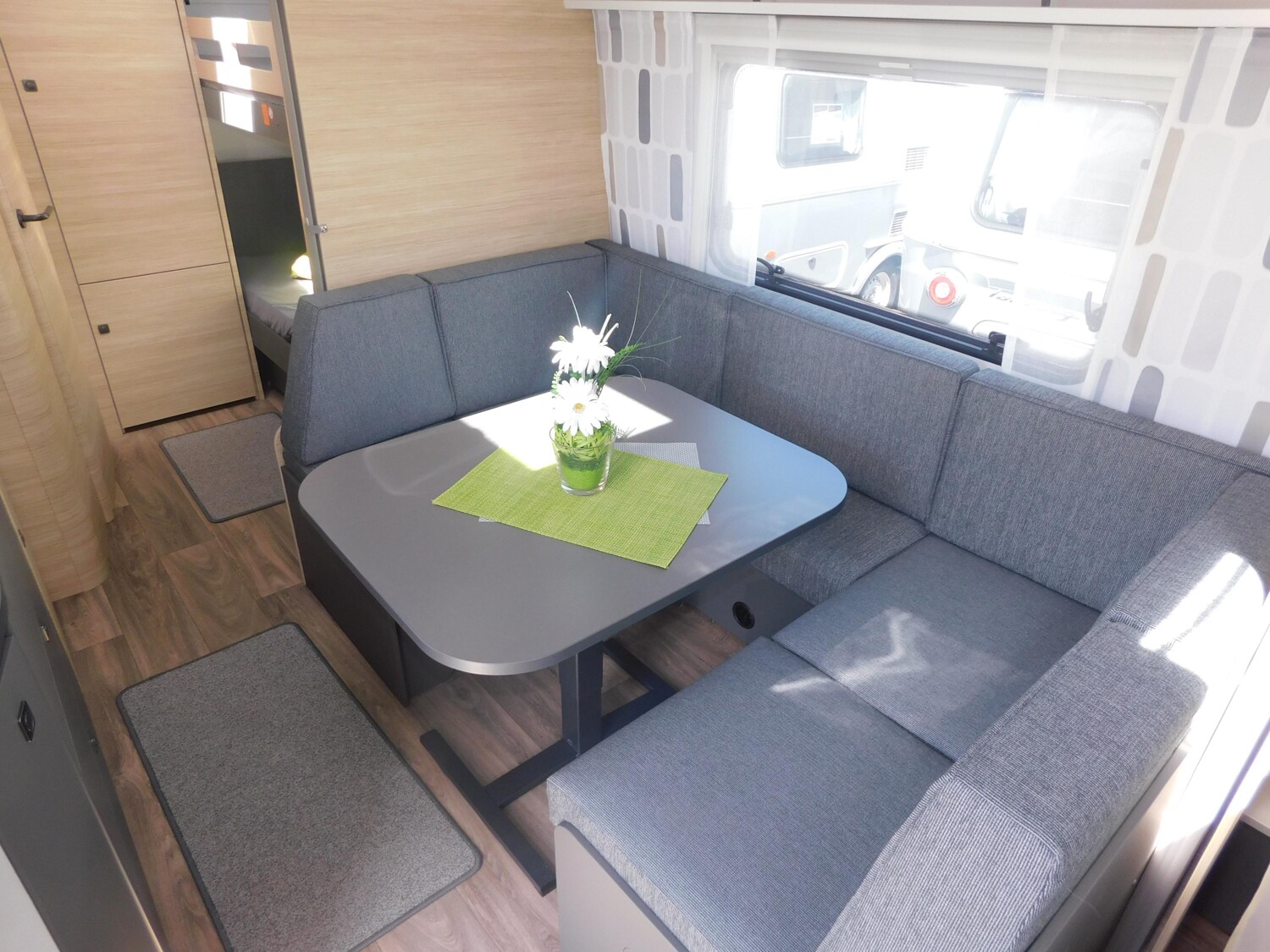 Fendt Apero Activ 560 SKM Combi6E, Fußbodenheizung, 2T - Bild 8