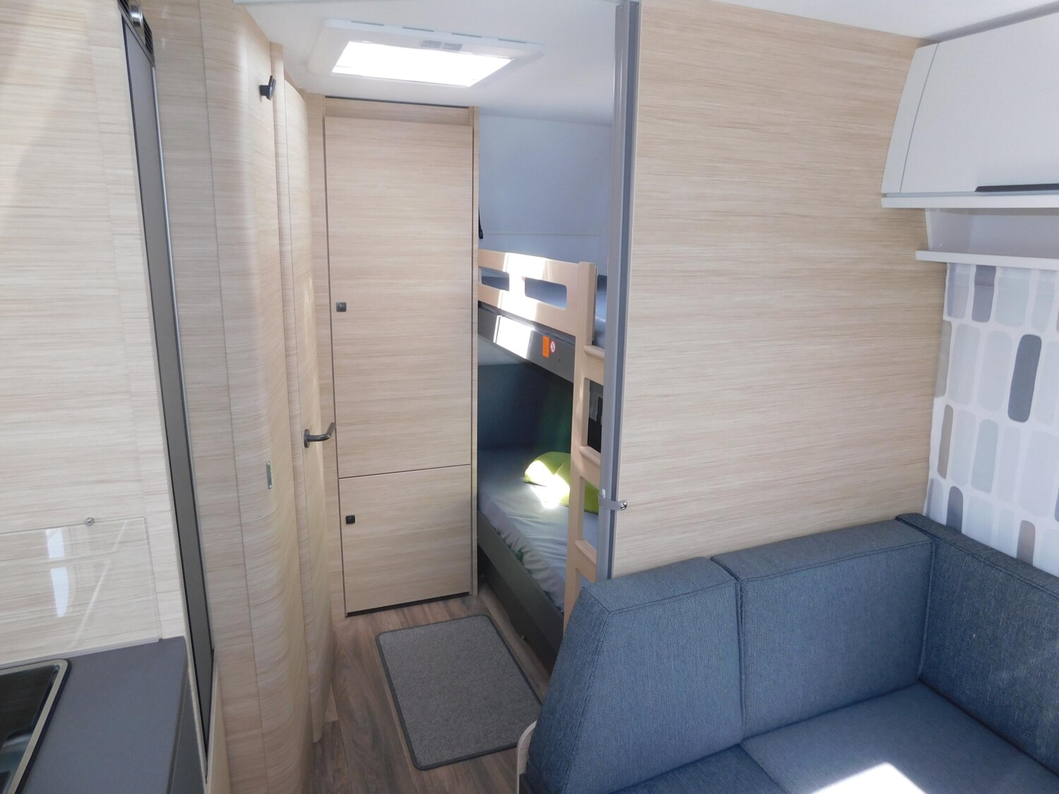 Fendt Apero Activ 560 SKM Combi6E, Fußbodenheizung, 2T - Bild 9