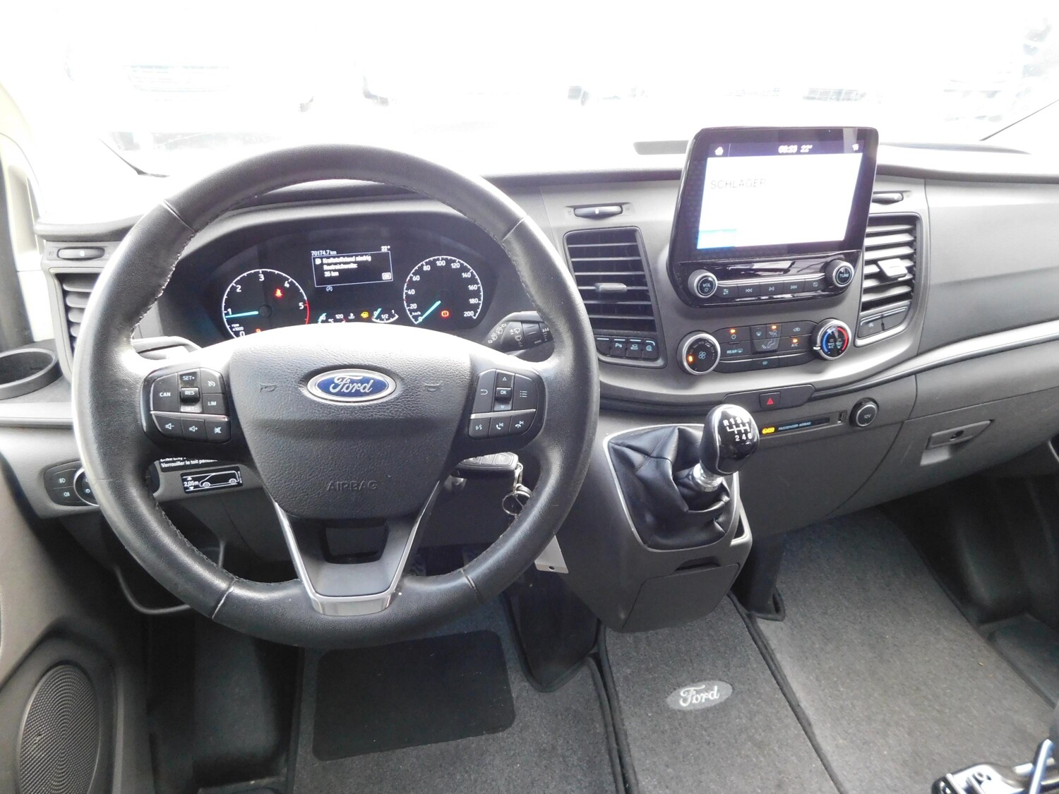 Ford Nugget Aufstelldach  AHK+Rückfahrkamera+Markise - Bild 6