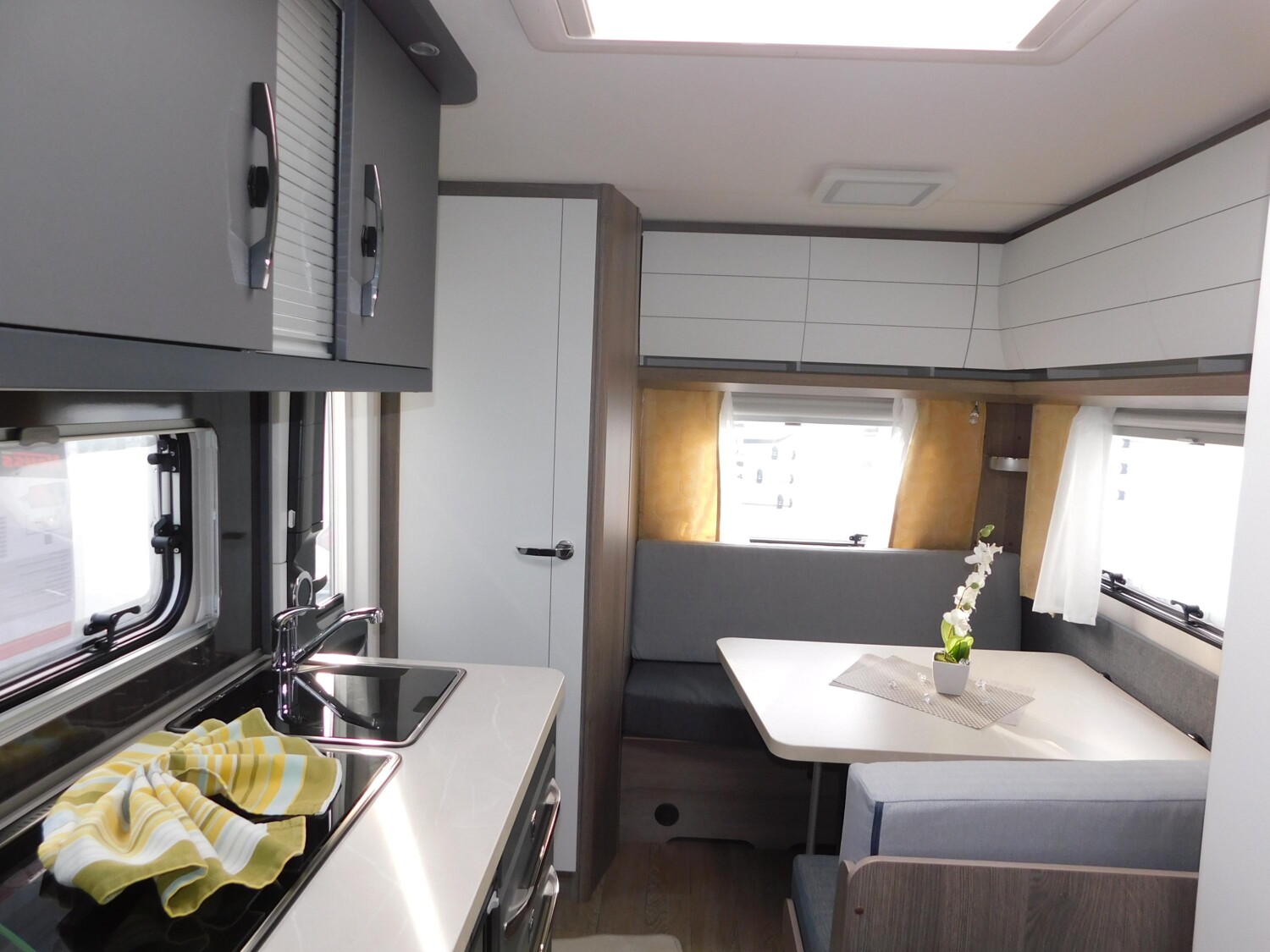 Hobby OnTour 390 SF Bugfenster, Hobby-Connect, 47LTank - Bild 15