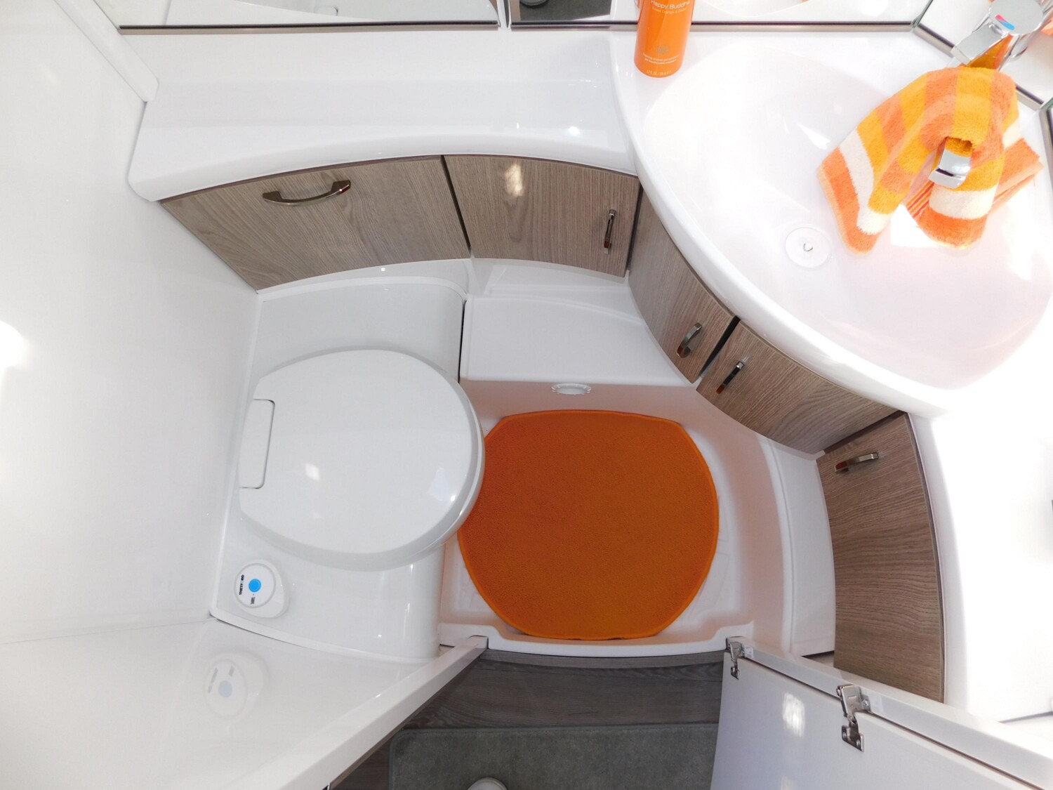 Hobby OnTour 460 DL Bugfenster, Hobby-Connect, 47LTank - Bild 18