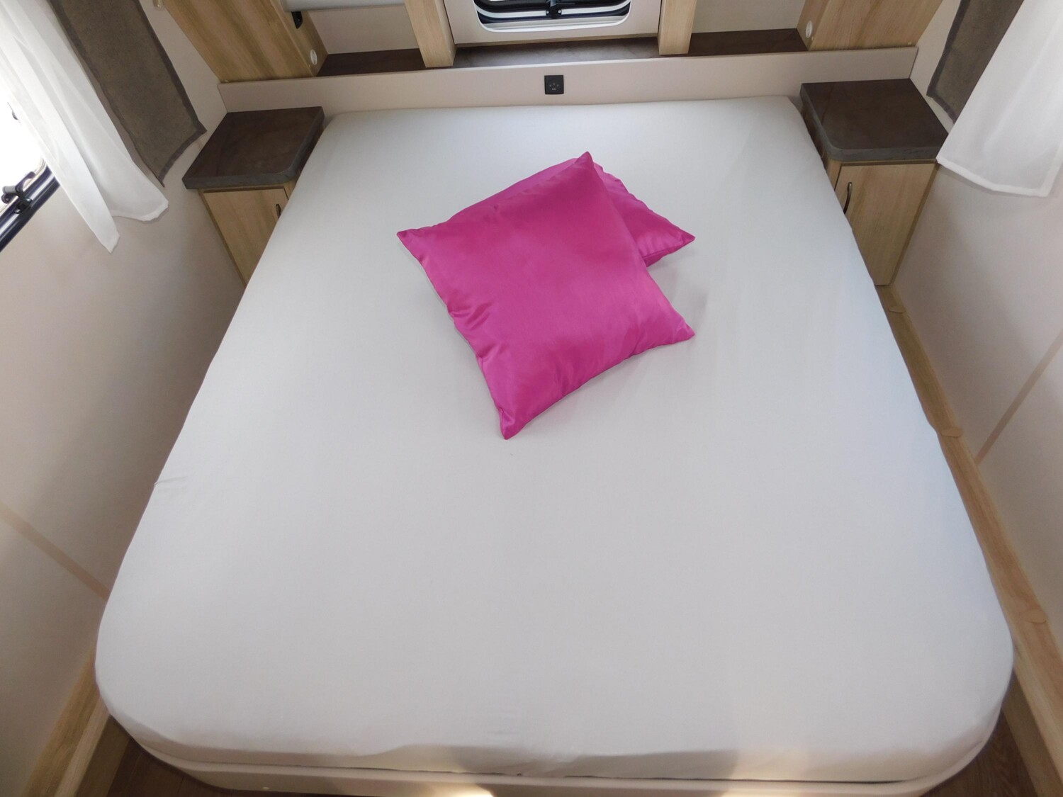 Hobby De Luxe 460 SFf 2026er, TV-Halter, Hobby-Connect - Bild 13