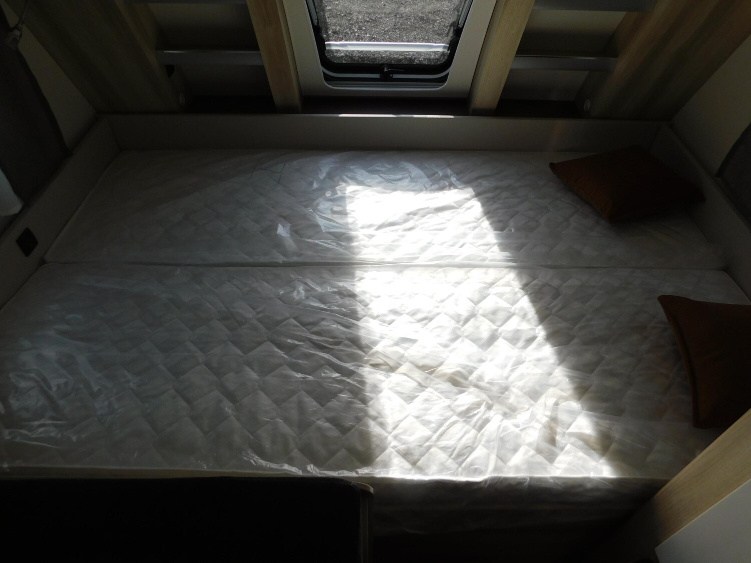 Hobby De Luxe 490 KMF Verfügbar ab November 2026 - Bild 11