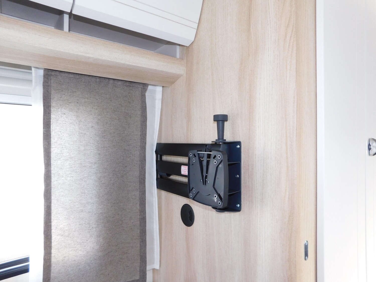 Hobby De Luxe 490 KMF Allgäu-Edition - Bild 19