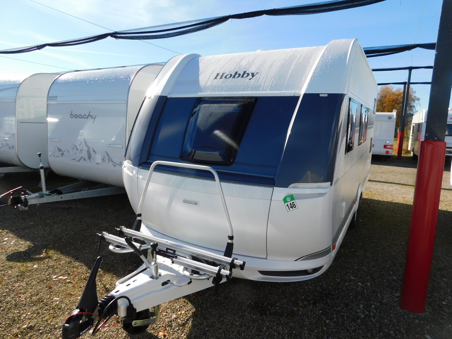 Hobby De Luxe 490 KMF 1.800 kg, Fahrradtr, Garage - Bild 2