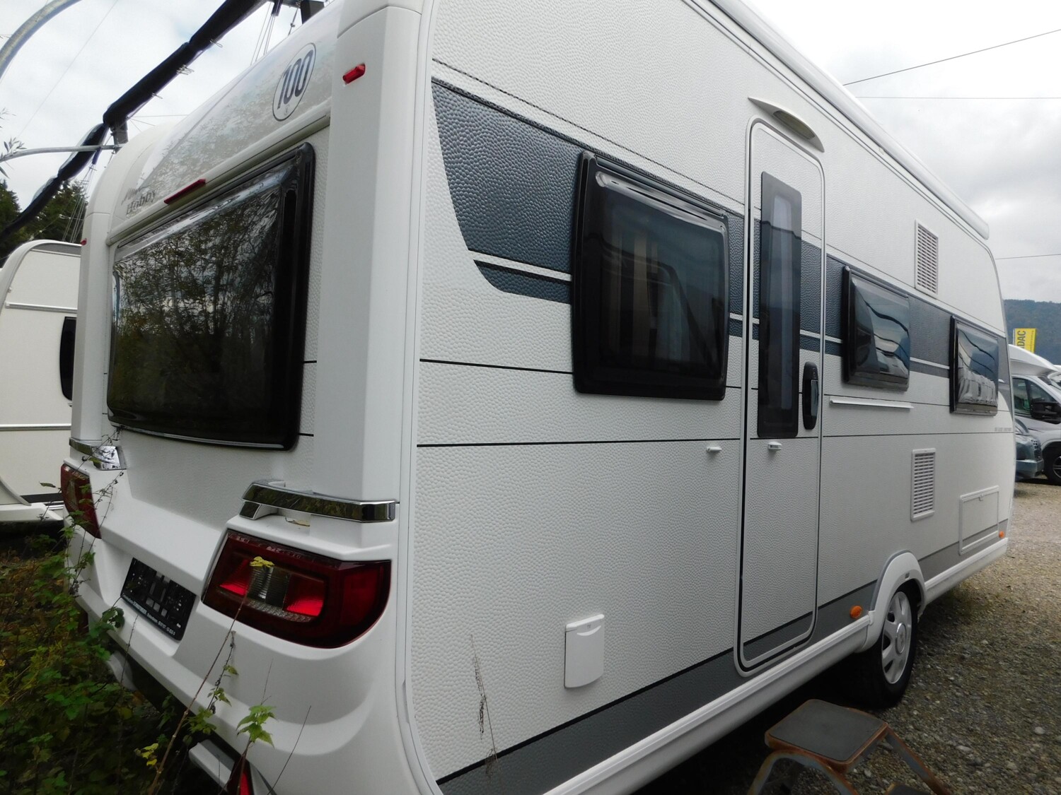 Hobby De Luxe Edition 495 UL Mover, Markise, MaxxFan - Hobby Caravan 2021 - Bild 4 Hobby De Luxe Edition 495 UL Mover, Markise, MaxxFan - Bild 4