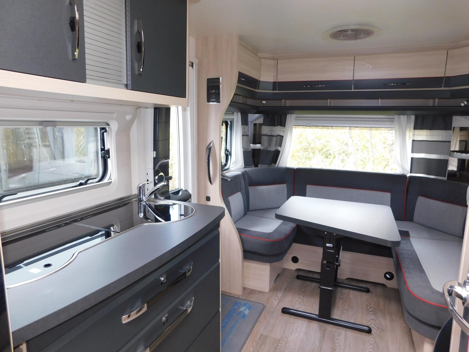 Hobby De Luxe Edition 495 UL Mover, Markise, MaxxFan - Hobby Caravan 2021 - Bild 7 Hobby De Luxe Edition 495 UL Mover, Markise, MaxxFan - Bild 7