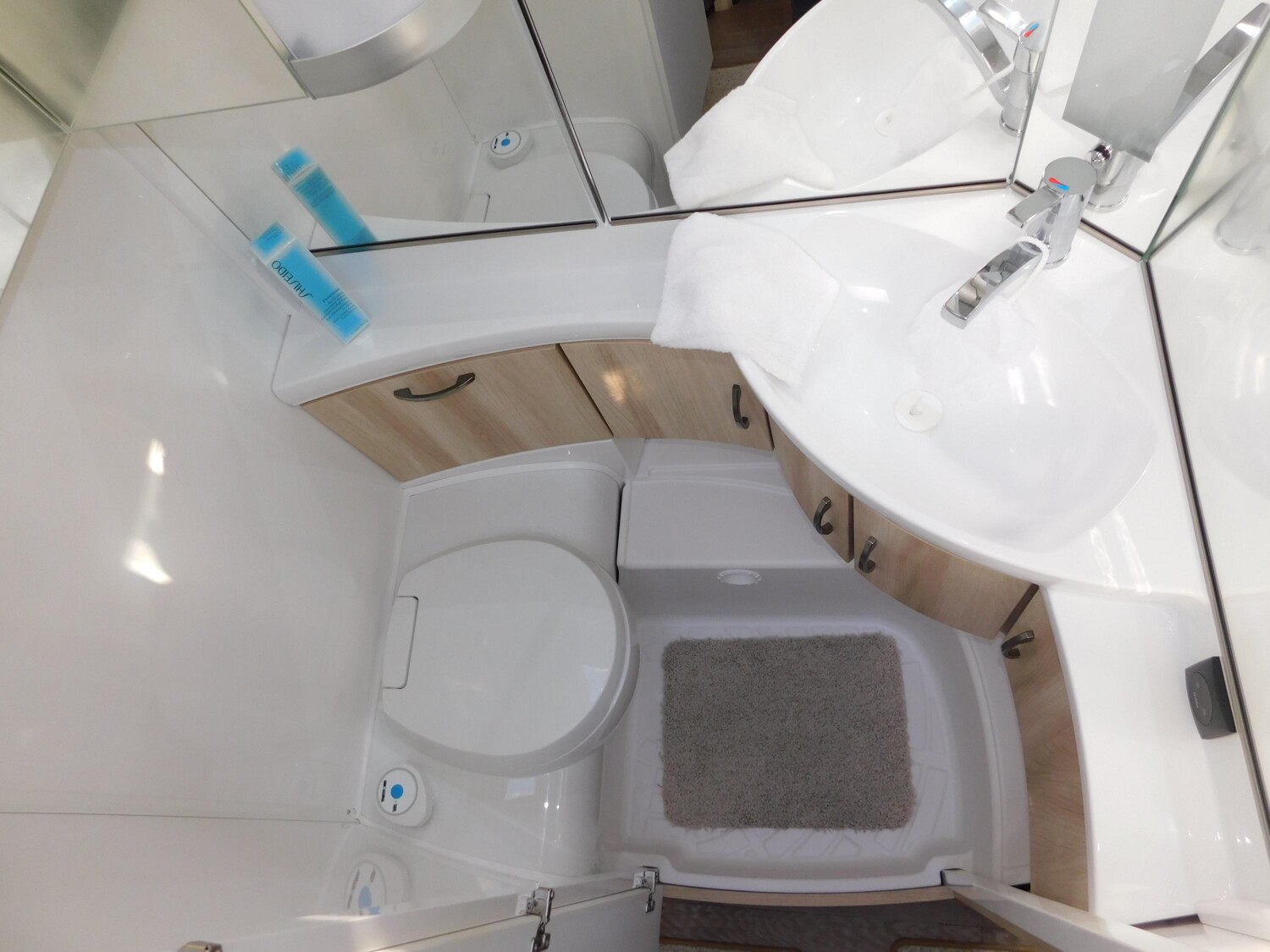 Hobby De Luxe 515 UHL Abfahrbereit + 6000 gespart - Bild 21