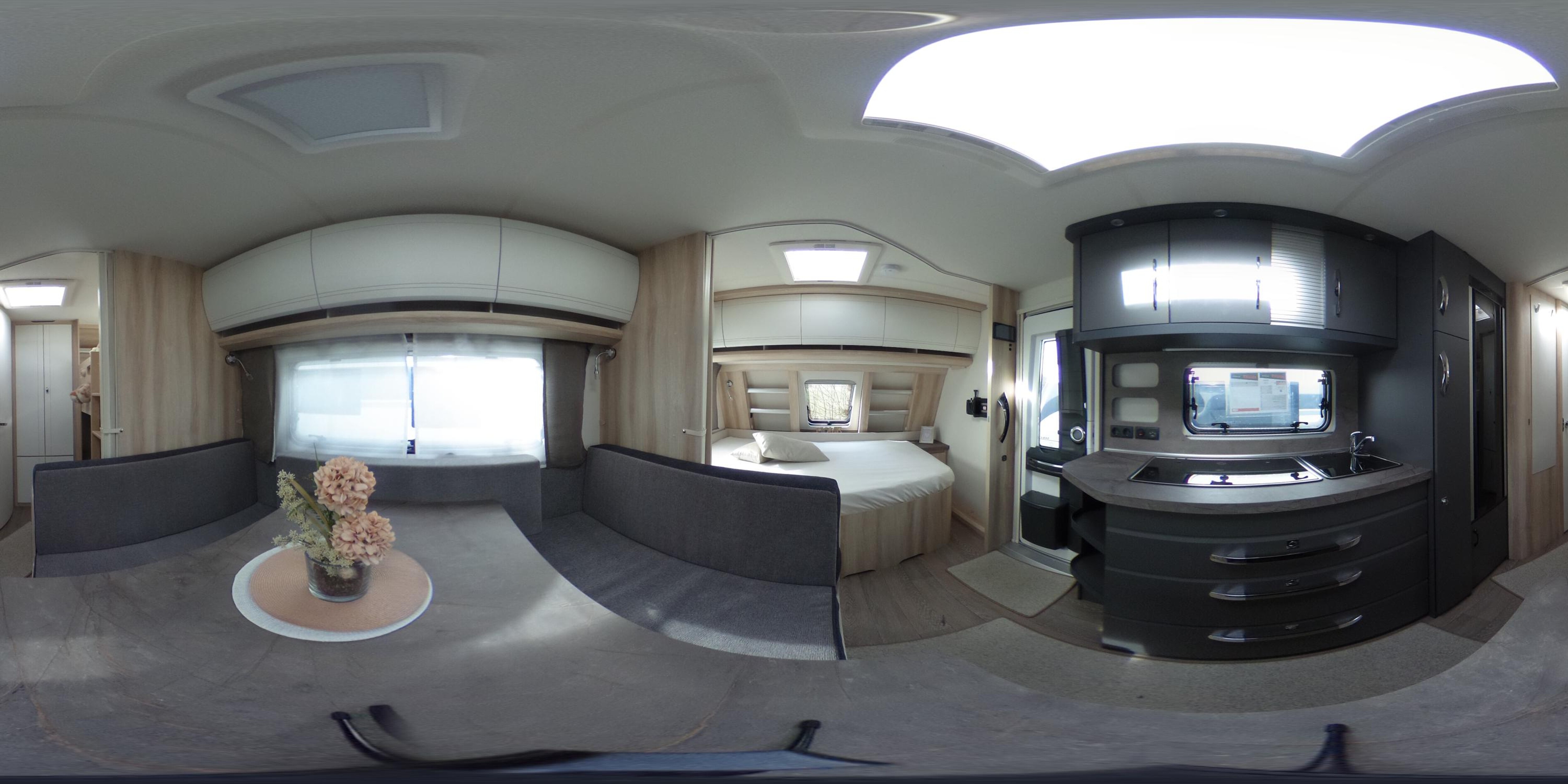 360° Ansicht Hobby De Luxe 545 KMF Combi6E, 2T, Fahrradträger