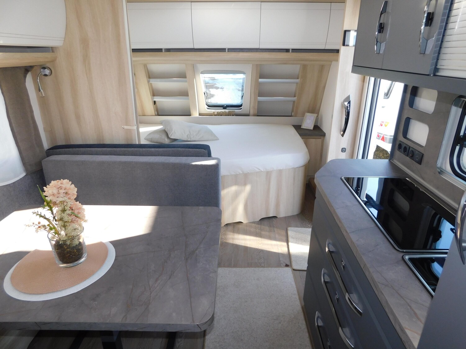 Hobby De Luxe 545 KMF Combi6E, 2T, Fahrradträger - Bild 7