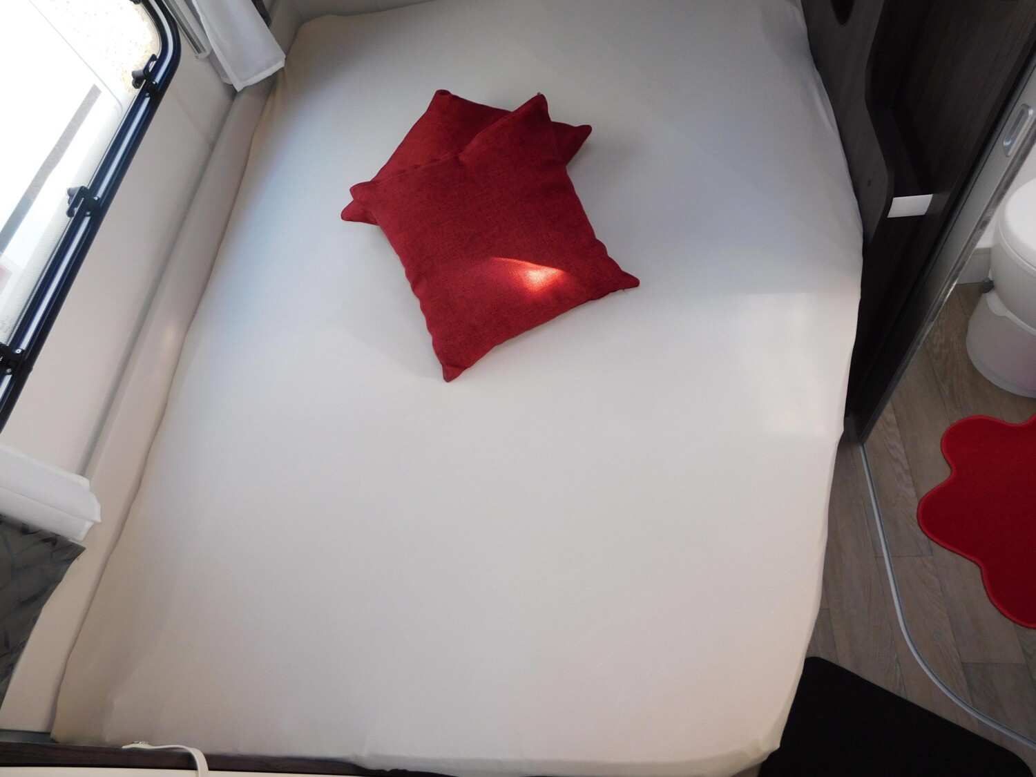 Hobby Prestige 560 FC ALDE-Heizung, Backofen, 2T-Achse - Bild 15