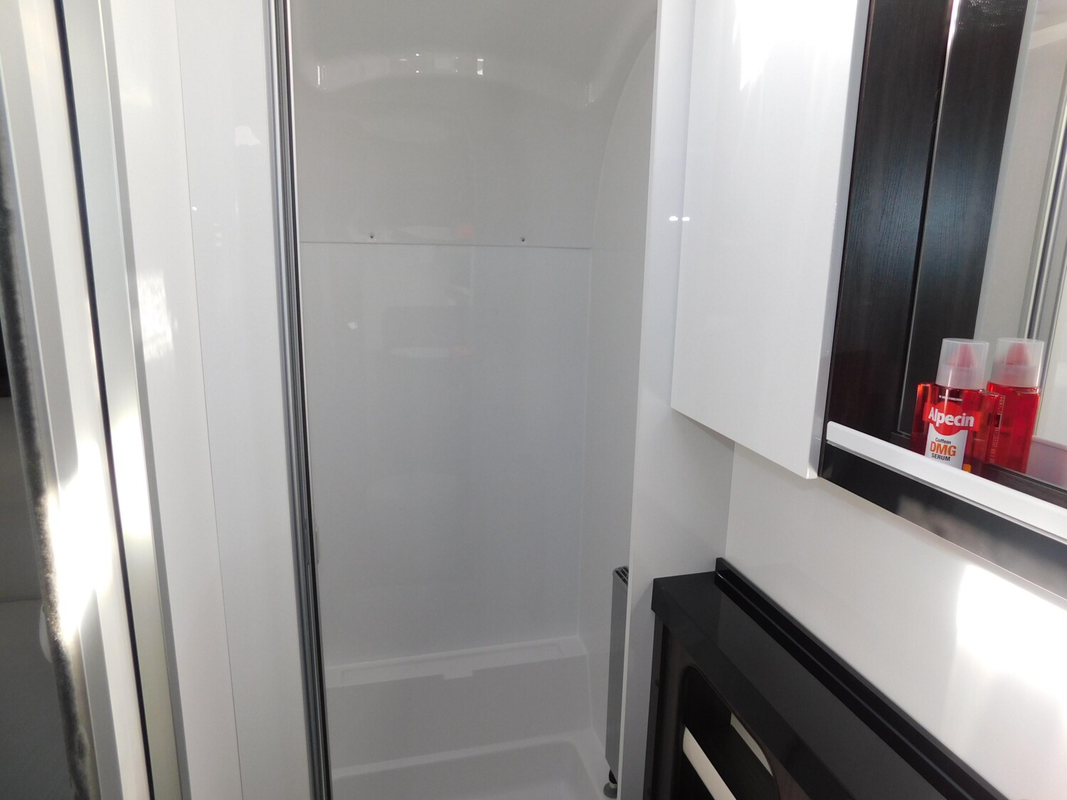 Hobby Prestige 560 FC ALDE-Heizung, Backofen, 2T-Achse - Bild 17