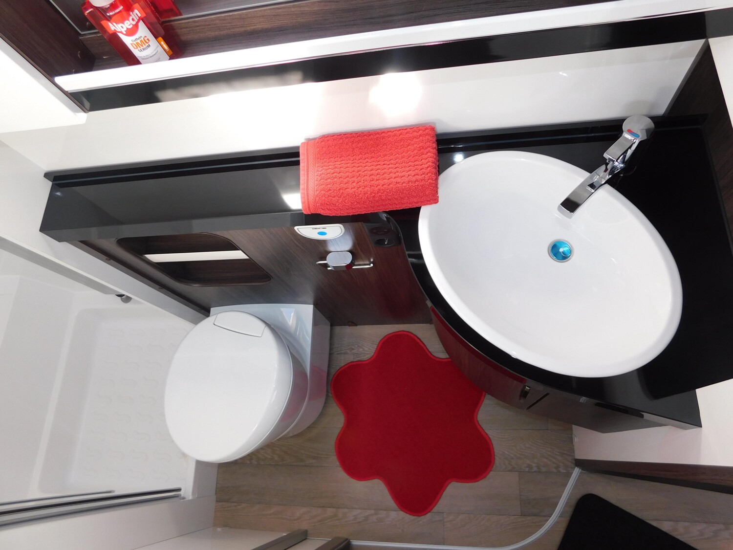 Hobby Prestige 560 FC ALDE-Heizung, Backofen, 2T-Achse - Bild 18