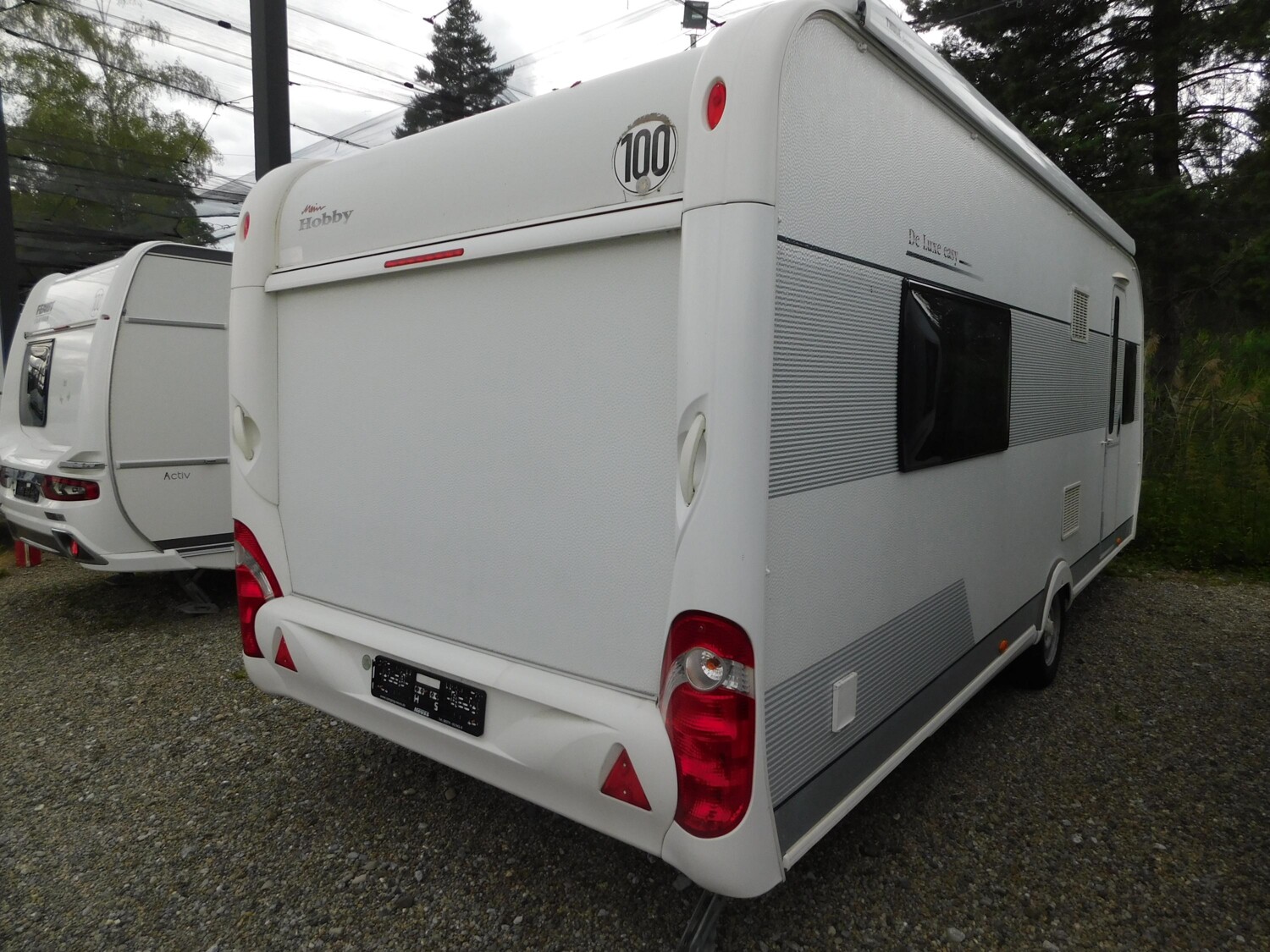 Hobby De Luxe Easy 560 FFE Mover+Markise+Duschkabine - Bild 4