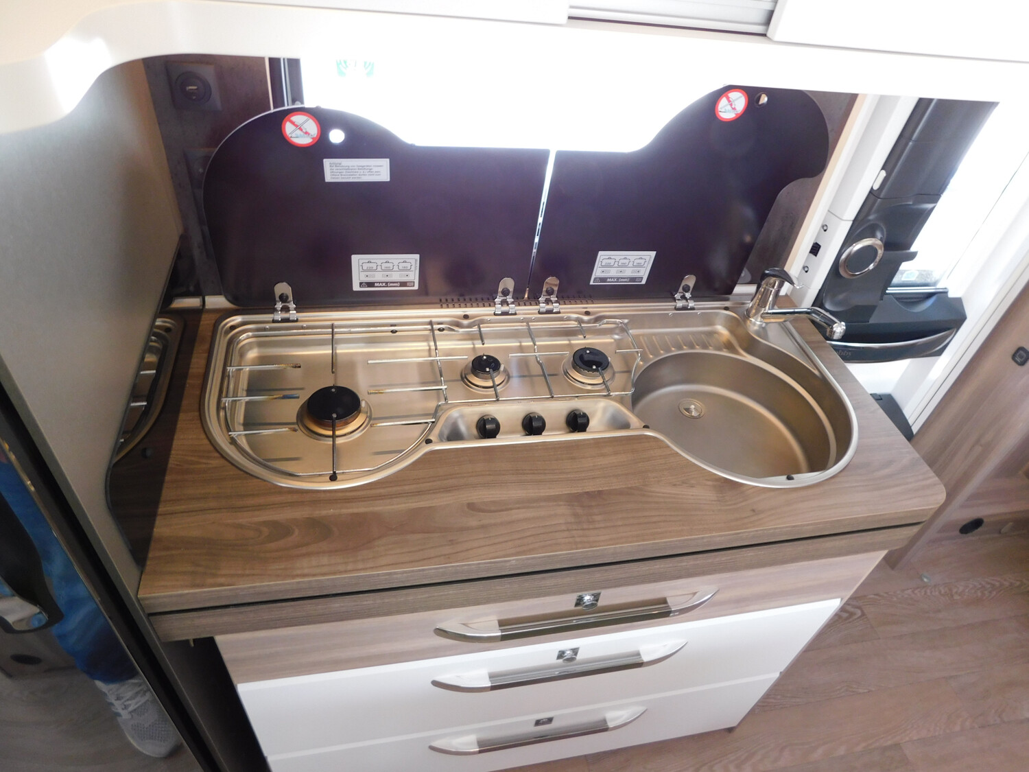 Hobby Excellent Edition 560 KMFe Klima, Mover, Autark - Bild 17