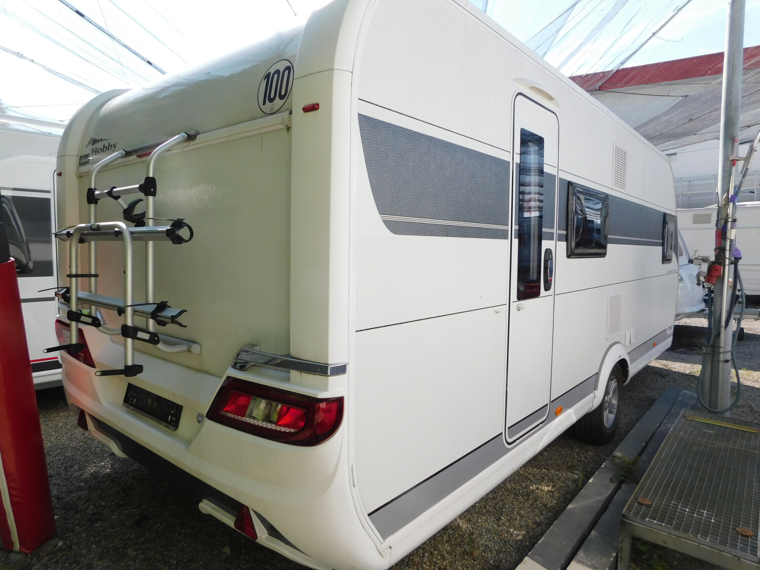Hobby Excellent Edition 560 KMFe Klima, Mover, Autark - Bild 4