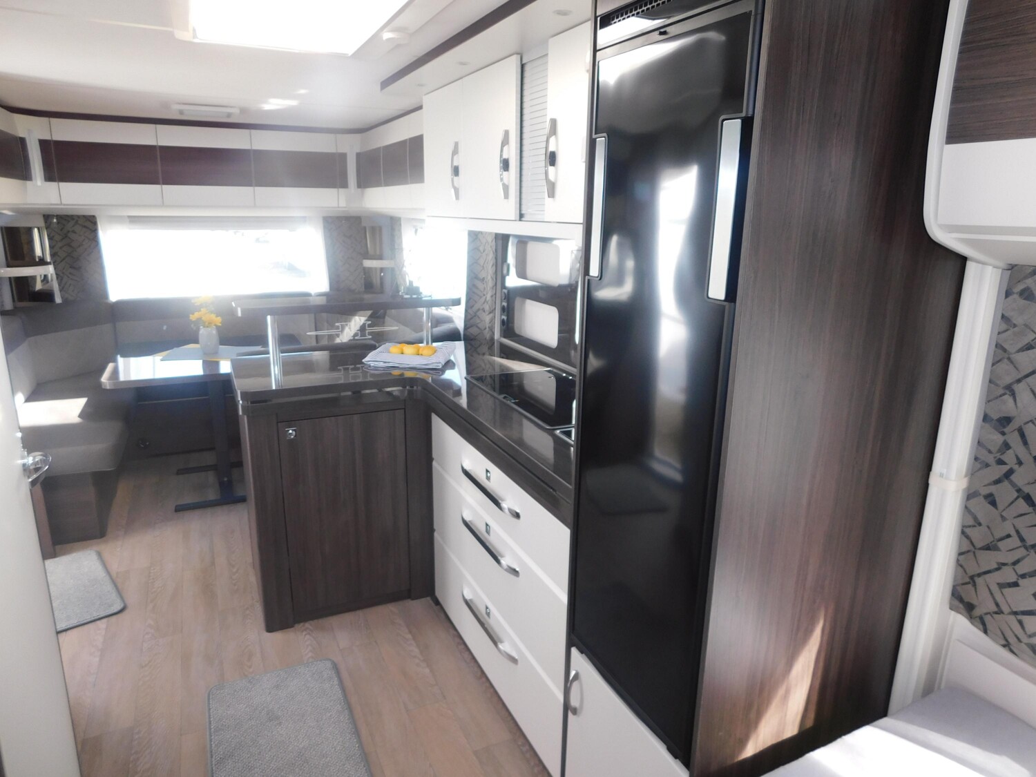 Hobby Prestige 620 CL Fußbodenheizung, City-Anschluss - Bild 18