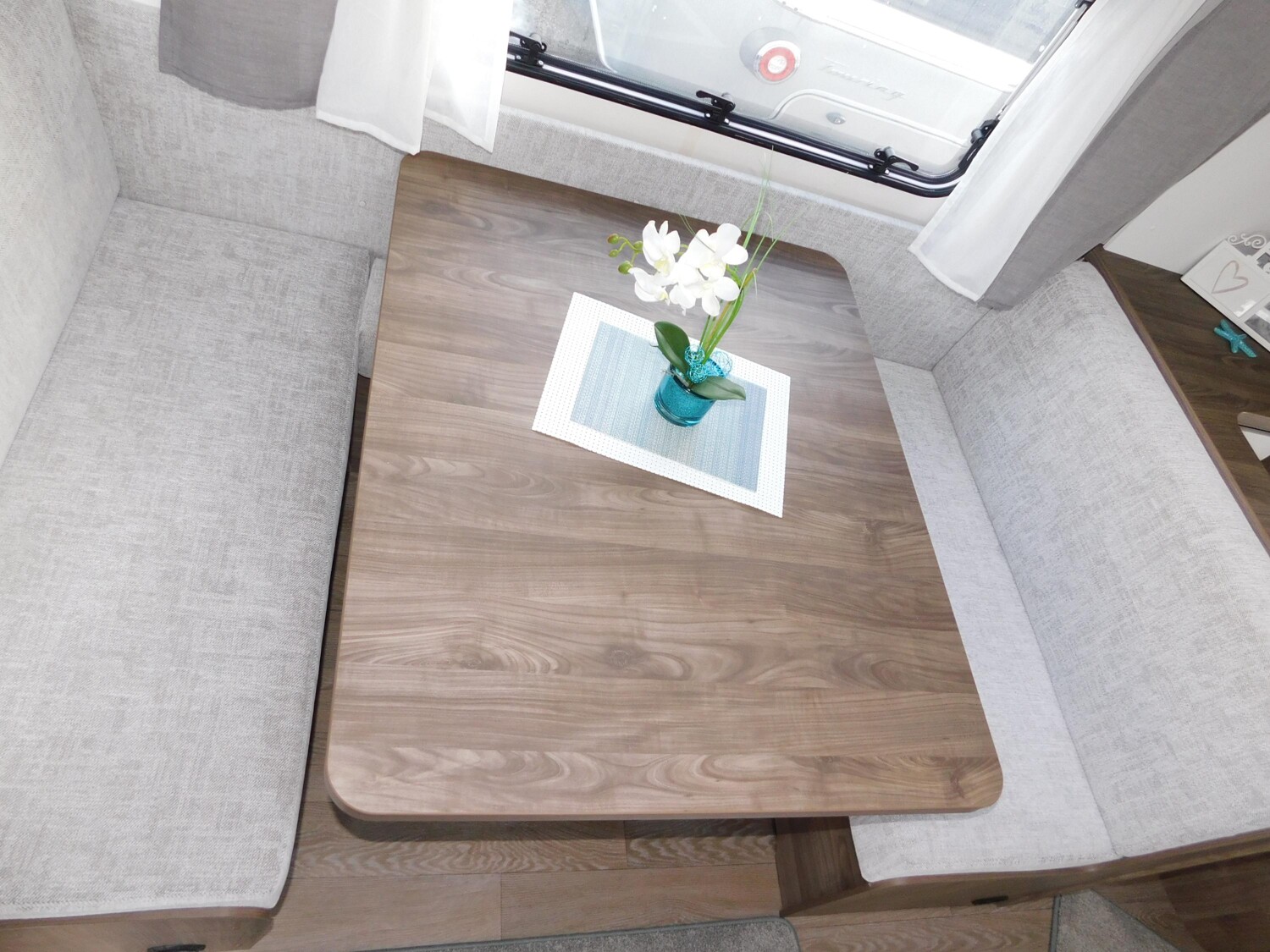 Hobby Excellent Edition 650 KMFe Combi6E + Fußbodenh. - Bild 7