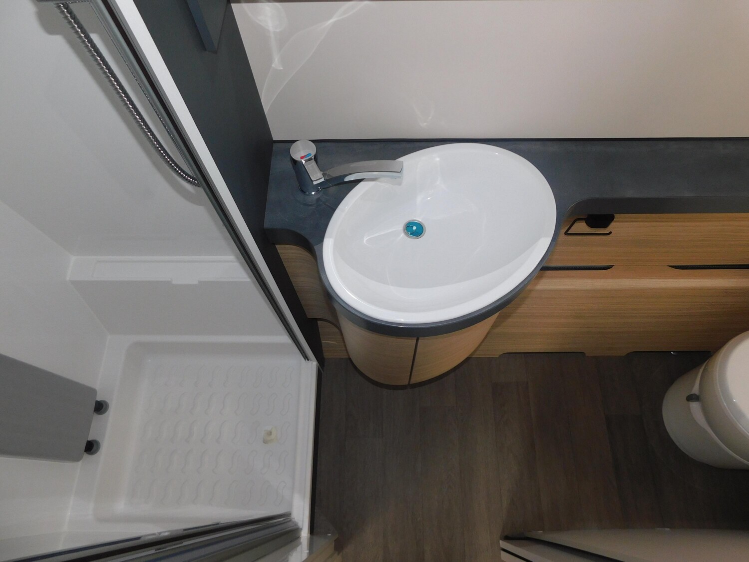 Hobby Maxia 660 WQM 2026er !! ALDE, Backofen, 2,5T - Bild 23