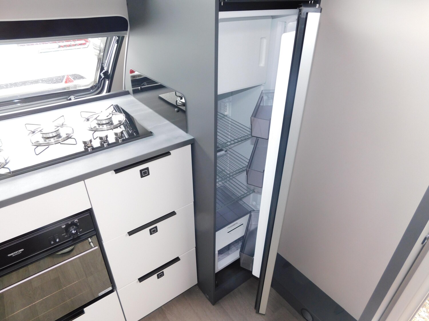 Hobby Maxia 660 WQM 2026er !! ALDE, Backofen, 2,5T - Bild 8