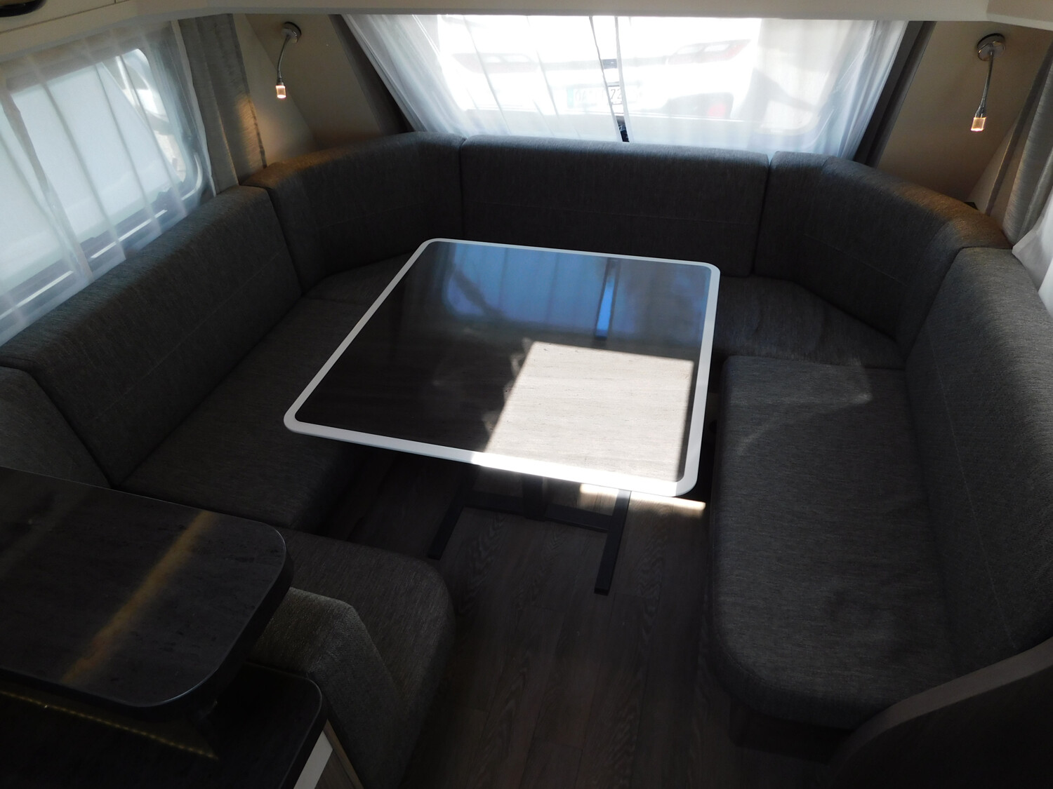 Hobby Prestige 720 WQC ALDE, Dachklima, DuoControl, TV - Bild 8