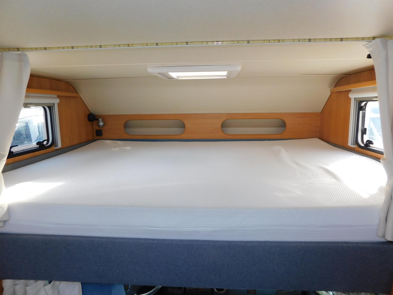 Hobby Alkoven 725 FMC nur an Gewerbe/Export!! - Bild 6