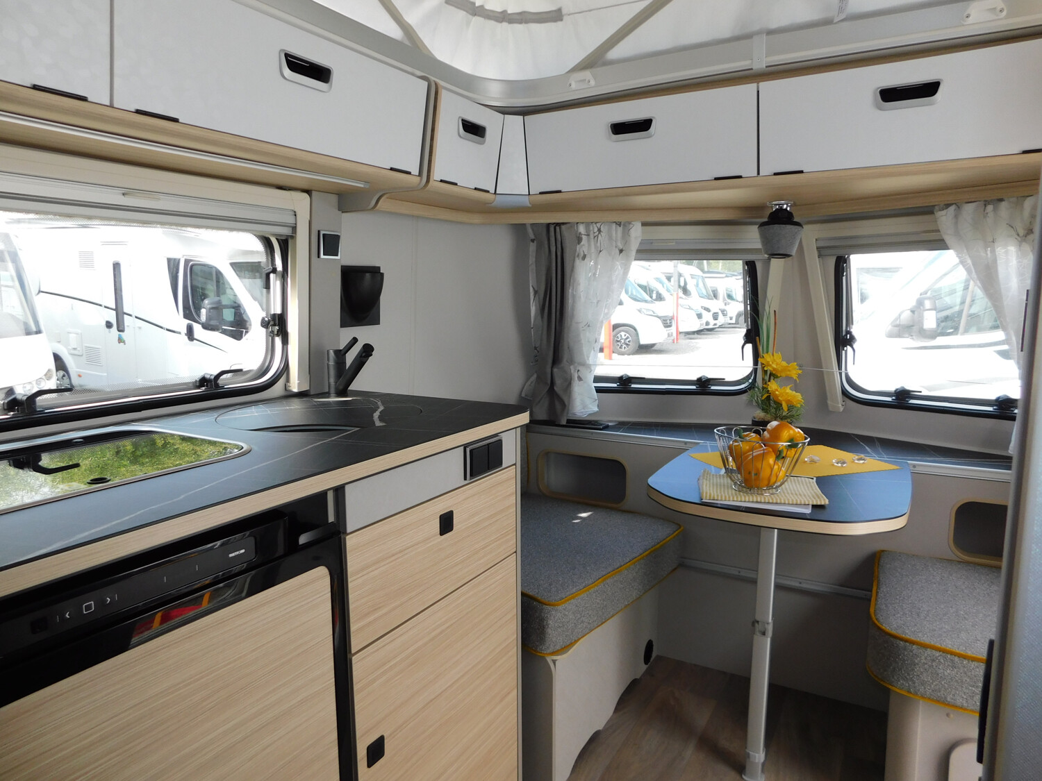 Hymer Eriba Touring 310 Auflastung, Glattbelch, Chrom, - Bild 12