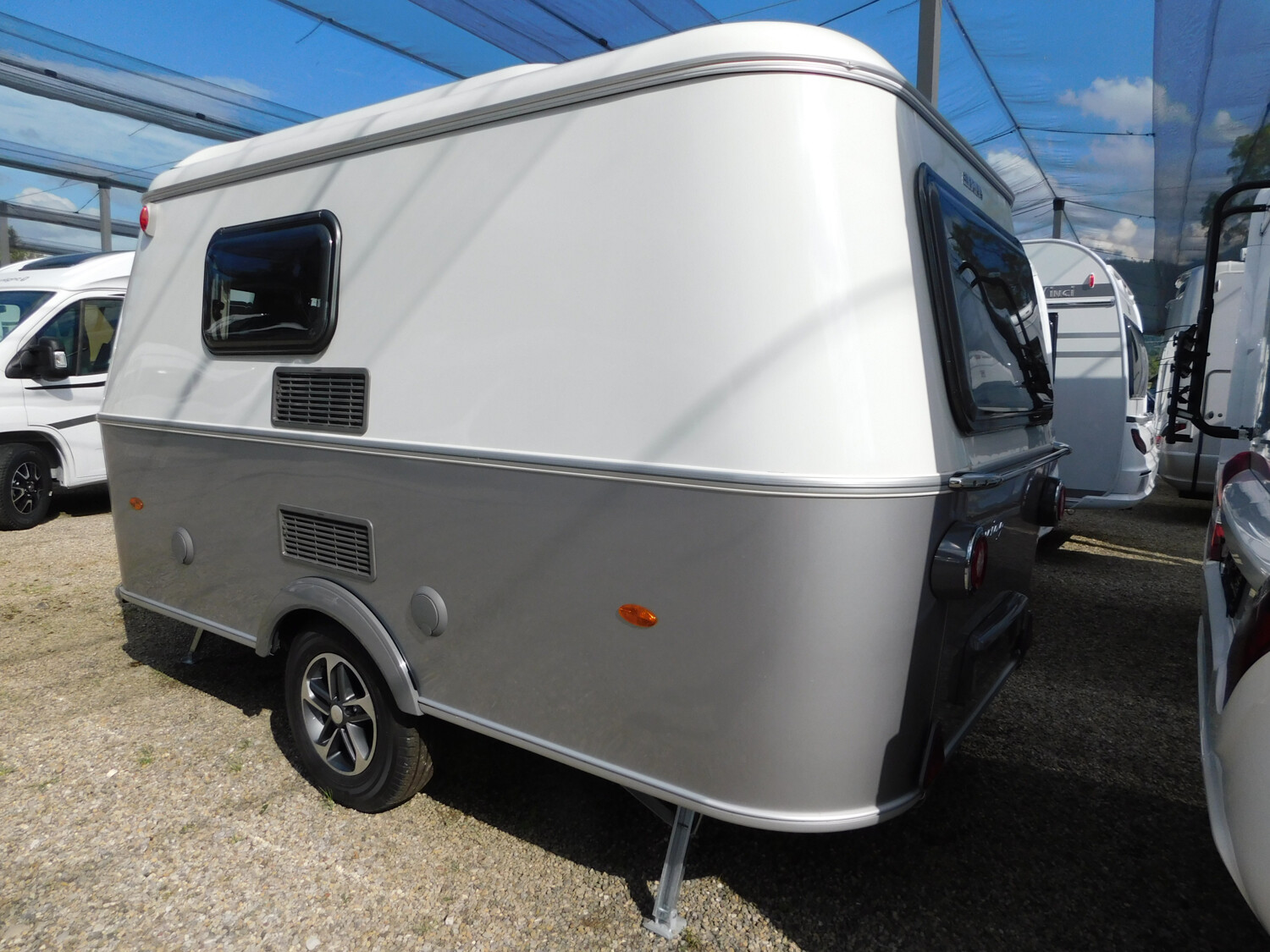 Hymer Eriba Touring 310 Auflastung, Glattbelch, Chrom, - Bild 3