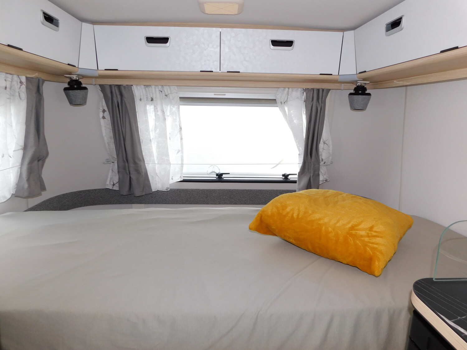 Hymer Eriba Touring 310 Auflastung, Glattbelch, Chrom, - Bild 9
