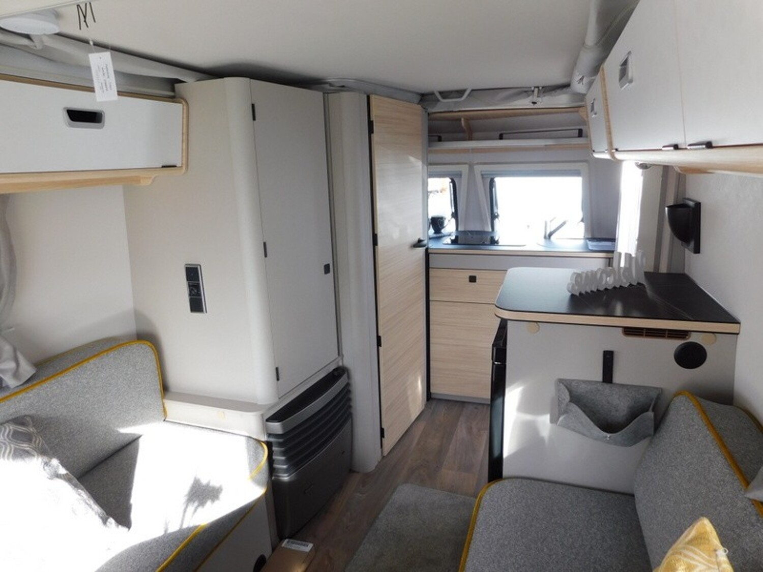 Hymer Eriba Touring 420 1500Kg, Markise, Heckklappe, - Bild 13