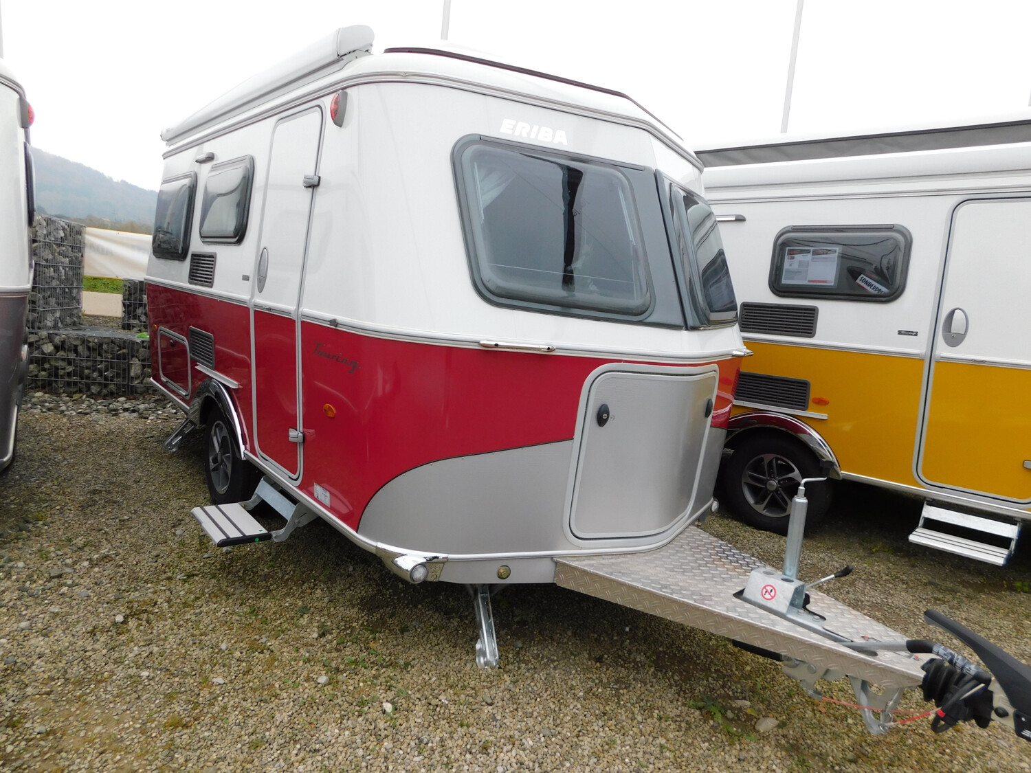 Hymer Eriba Touring 430 Auflastung, Chrom, MarkiseLED