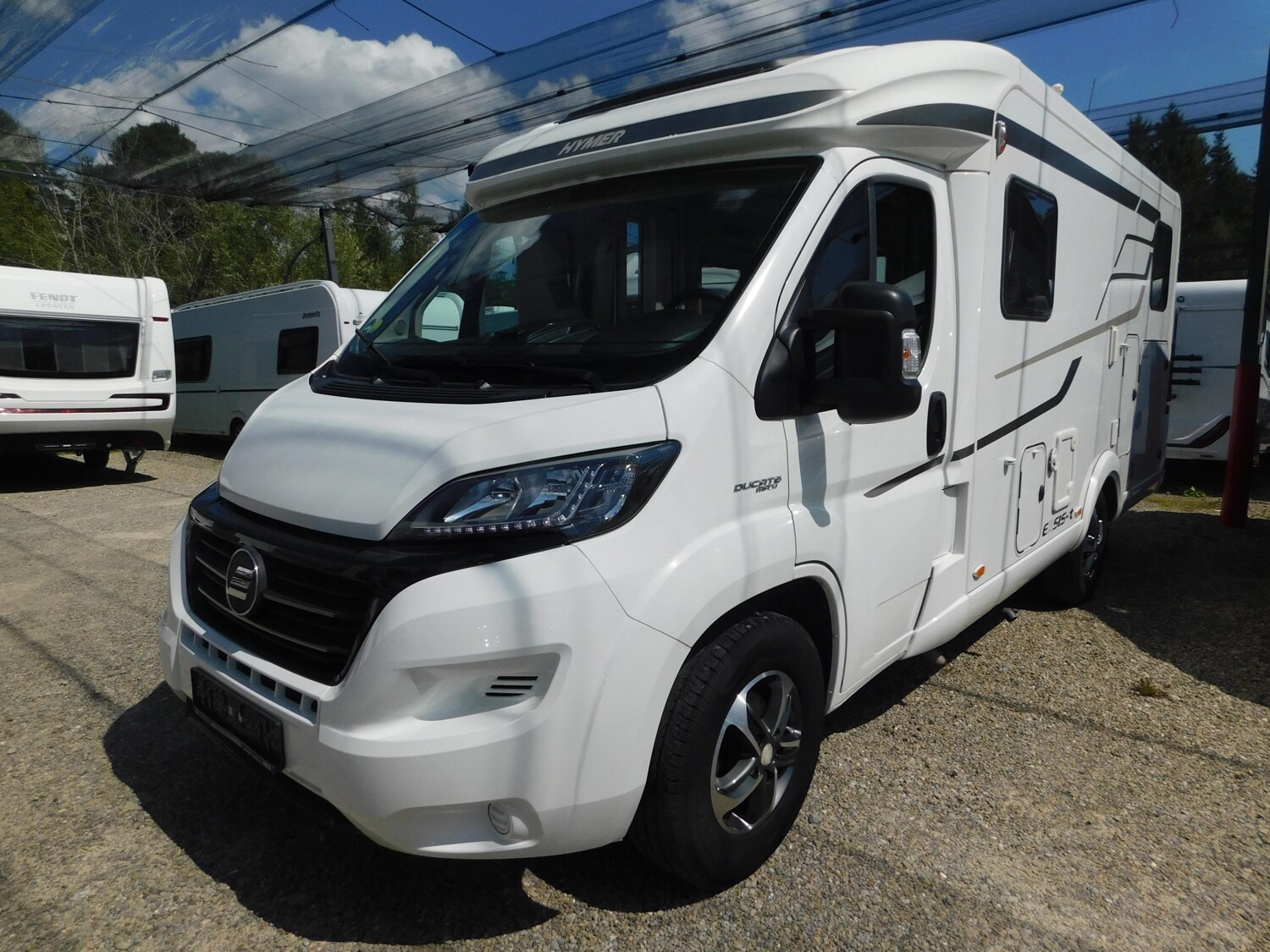 Hymer Exsis-t 474 Klima, Wechselrichter, Rollerträger