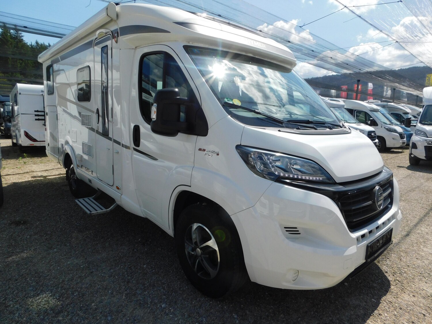 Hymer Exsis-t 474 Klima, Wechselrichter, Rollerträger - Bild 2