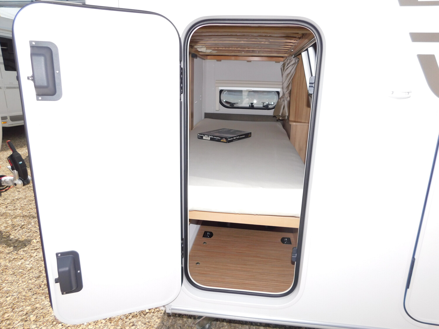 Hymer Eriba Feeling 515 Combi4, Auflastung, Schlafdach - Bild 16