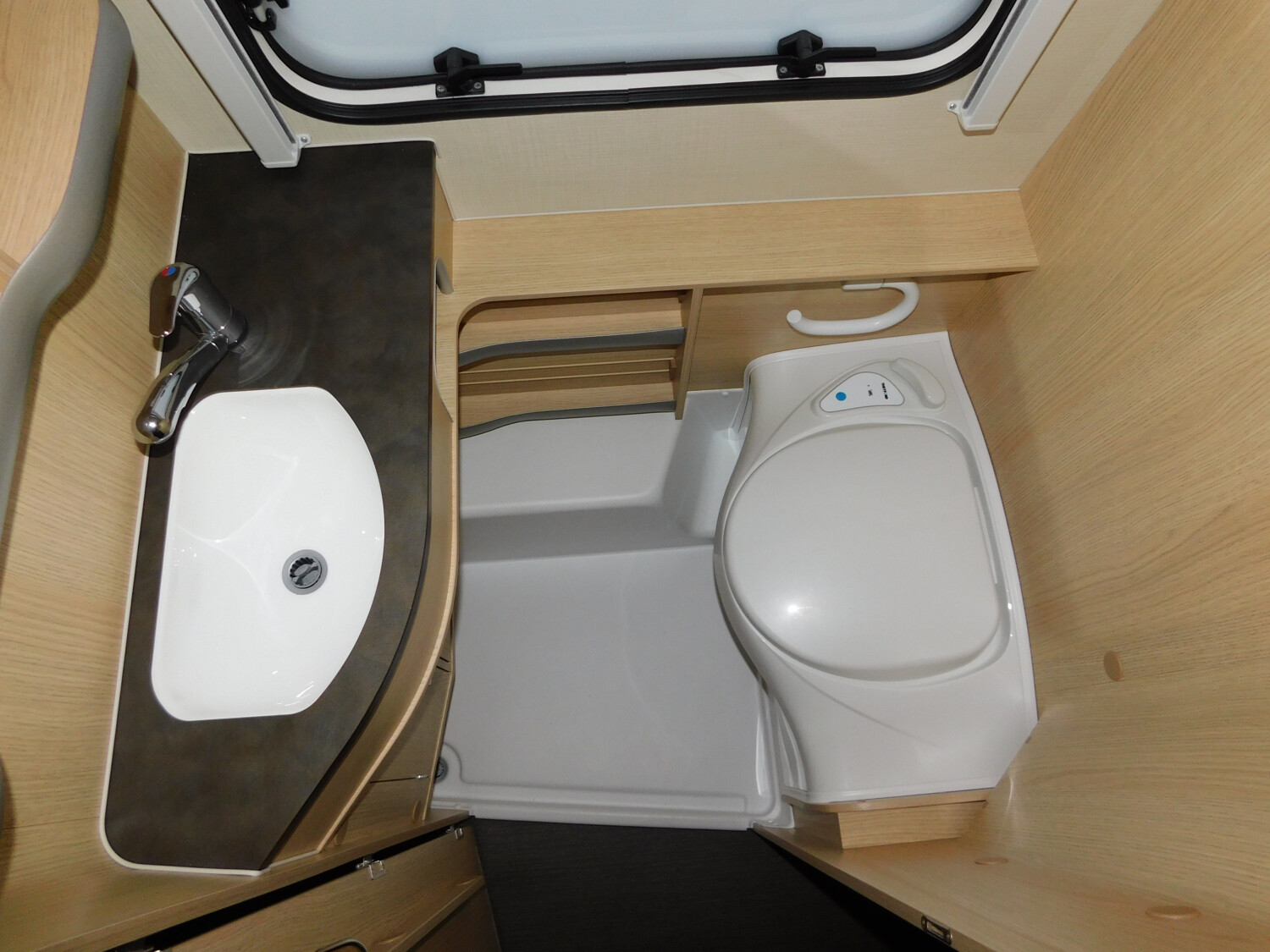 Hymer Eriba Touring Troll 530 60-Jahre-Paket, Autark - Bild 11