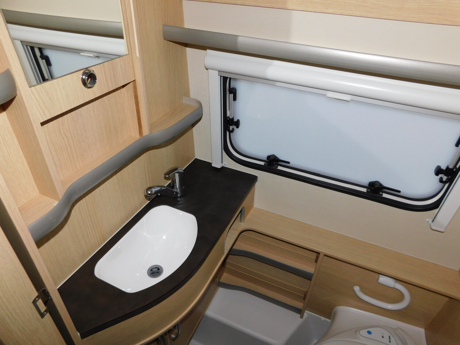 Hymer Eriba Touring Troll 530 60-Jahre-Paket, Autark - Bild 12
