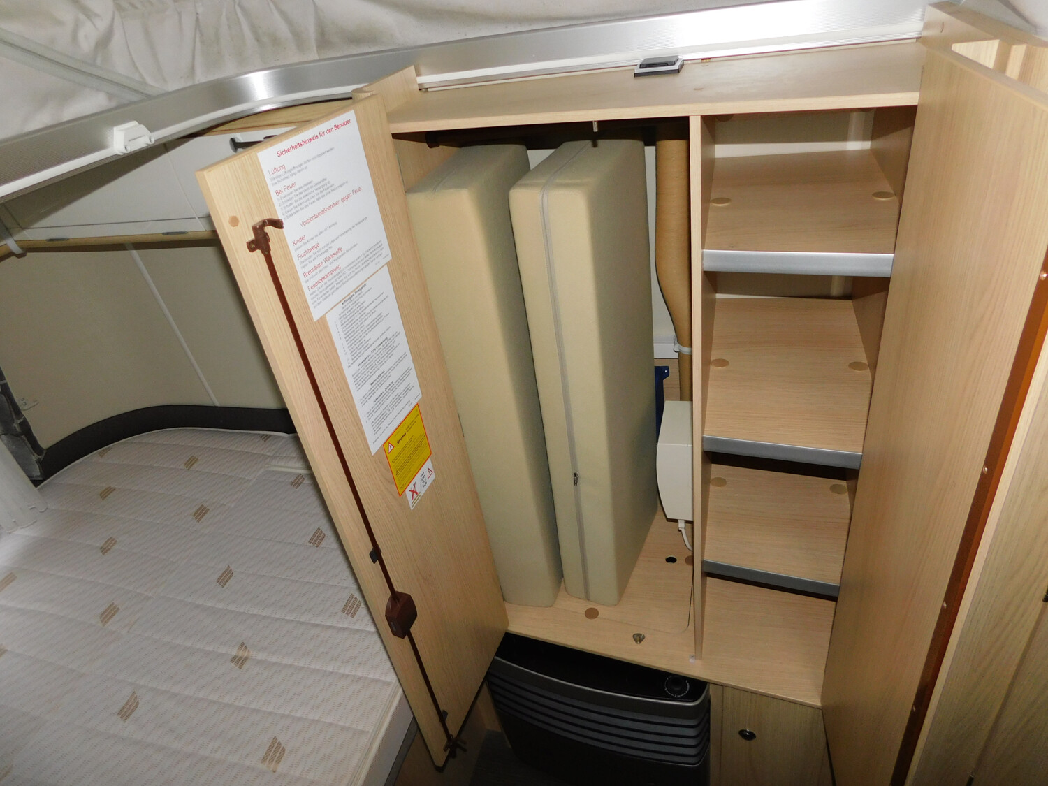 Hymer Eriba Touring Troll 530 60-Jahre-Paket, Autark - Bild 13
