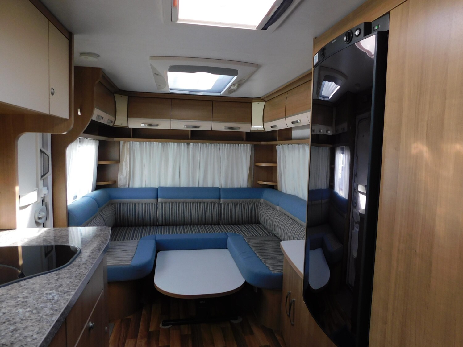 Hymer Eriba Exciting 535 Mover+Markise+Sicherheisschlo - Bild 7
