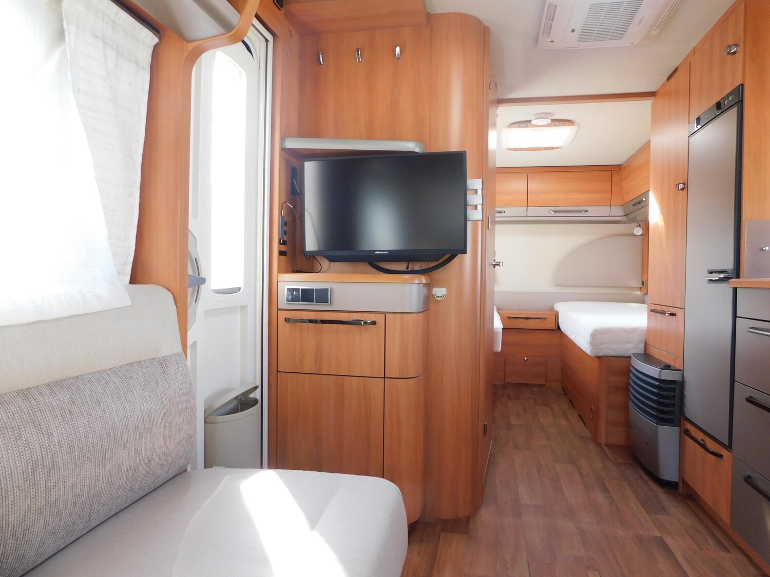 Hymer Eriba Nova GL 541 ATC+Autark+Komfort-Paket+2.000 - Bild 7