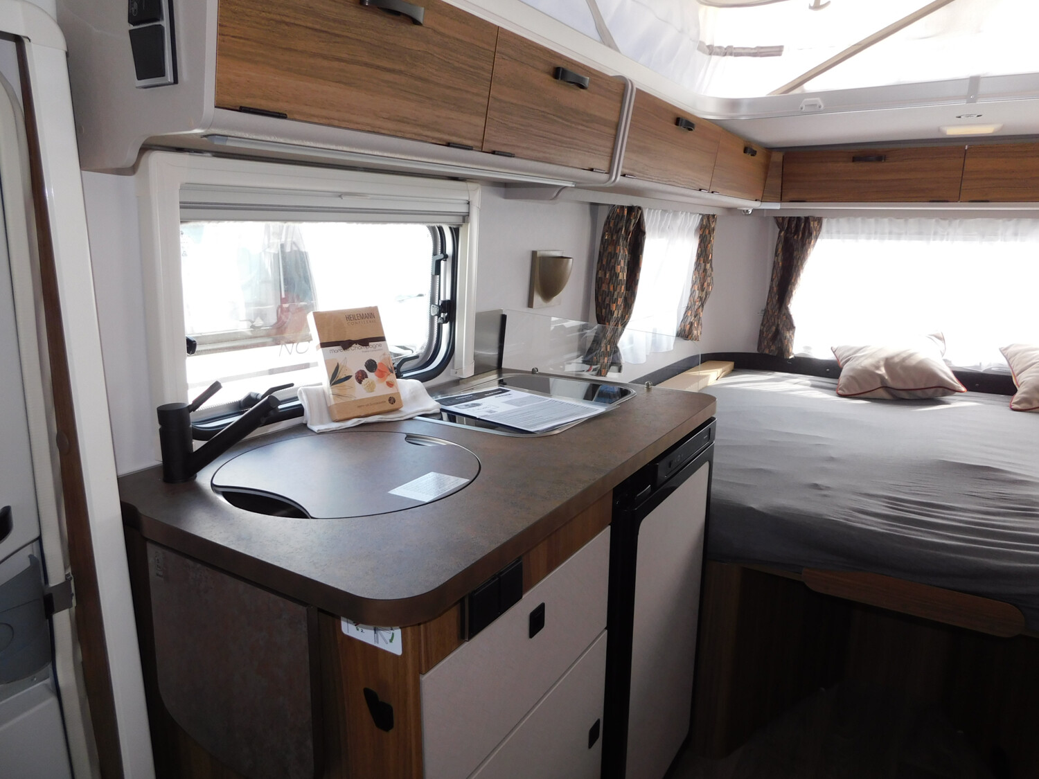 Hymer Eriba Touring 542 Markise, Heckklappe, 1500Kg - Bild 10
