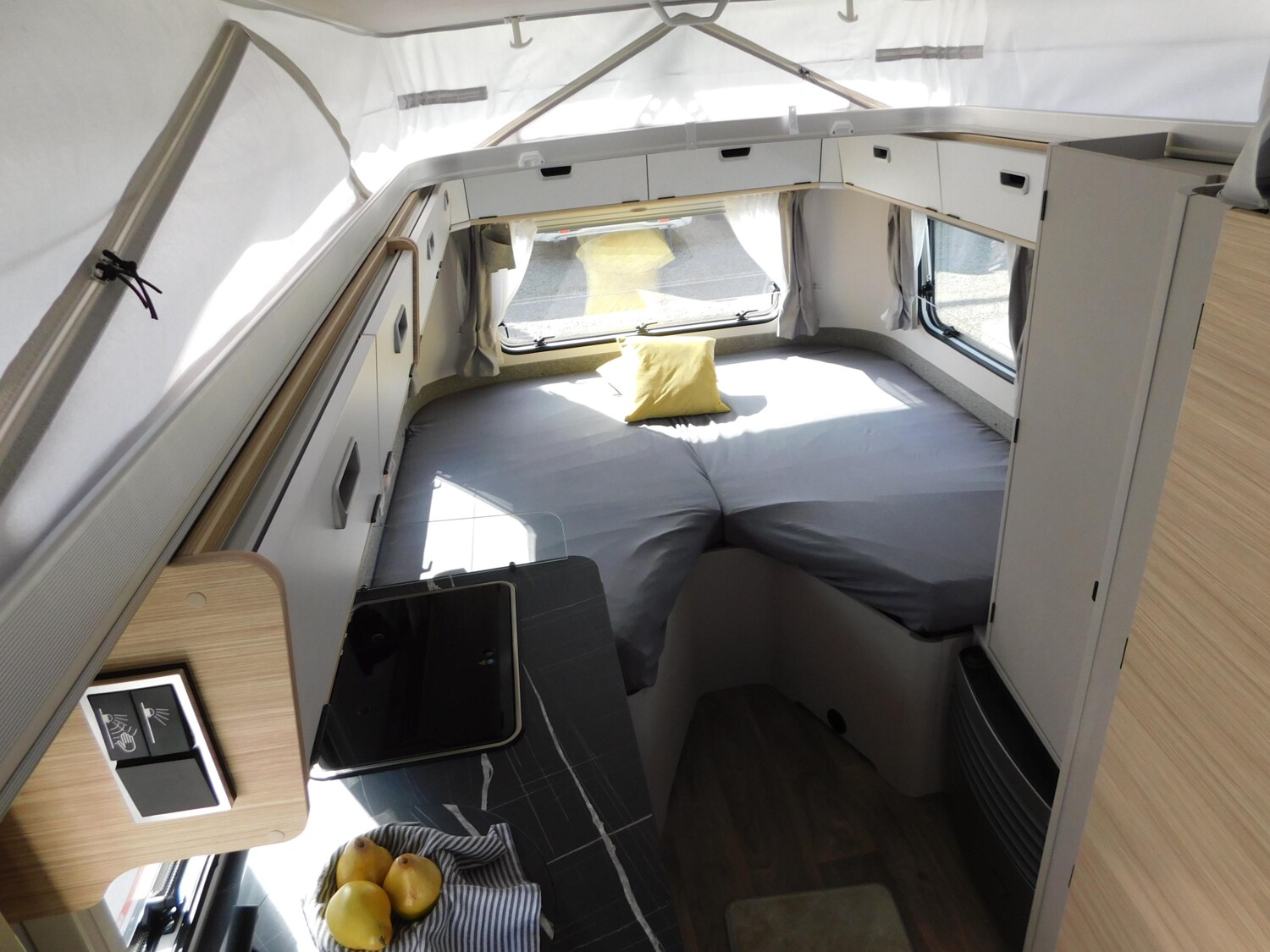 Hymer Eriba Touring 542 Markise, Heckklappe, Ersatzrad - Bild 5