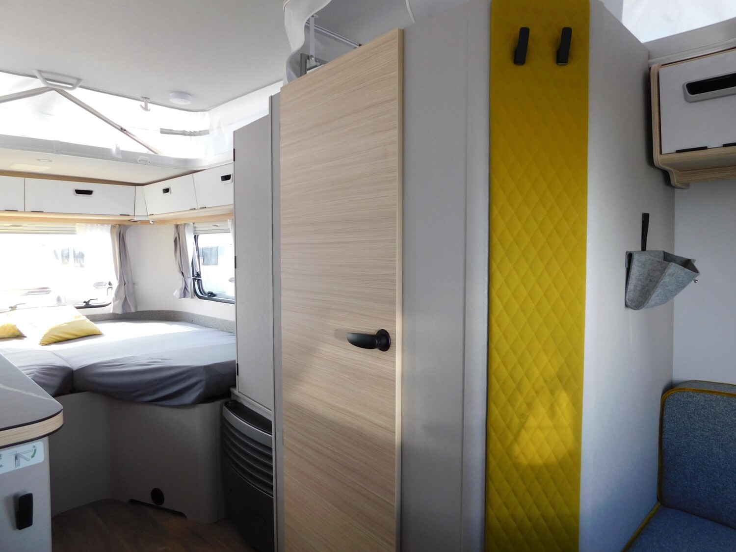 Hymer Eriba Touring 542 Markise, Heckklappe, Ersatzrad - Bild 8