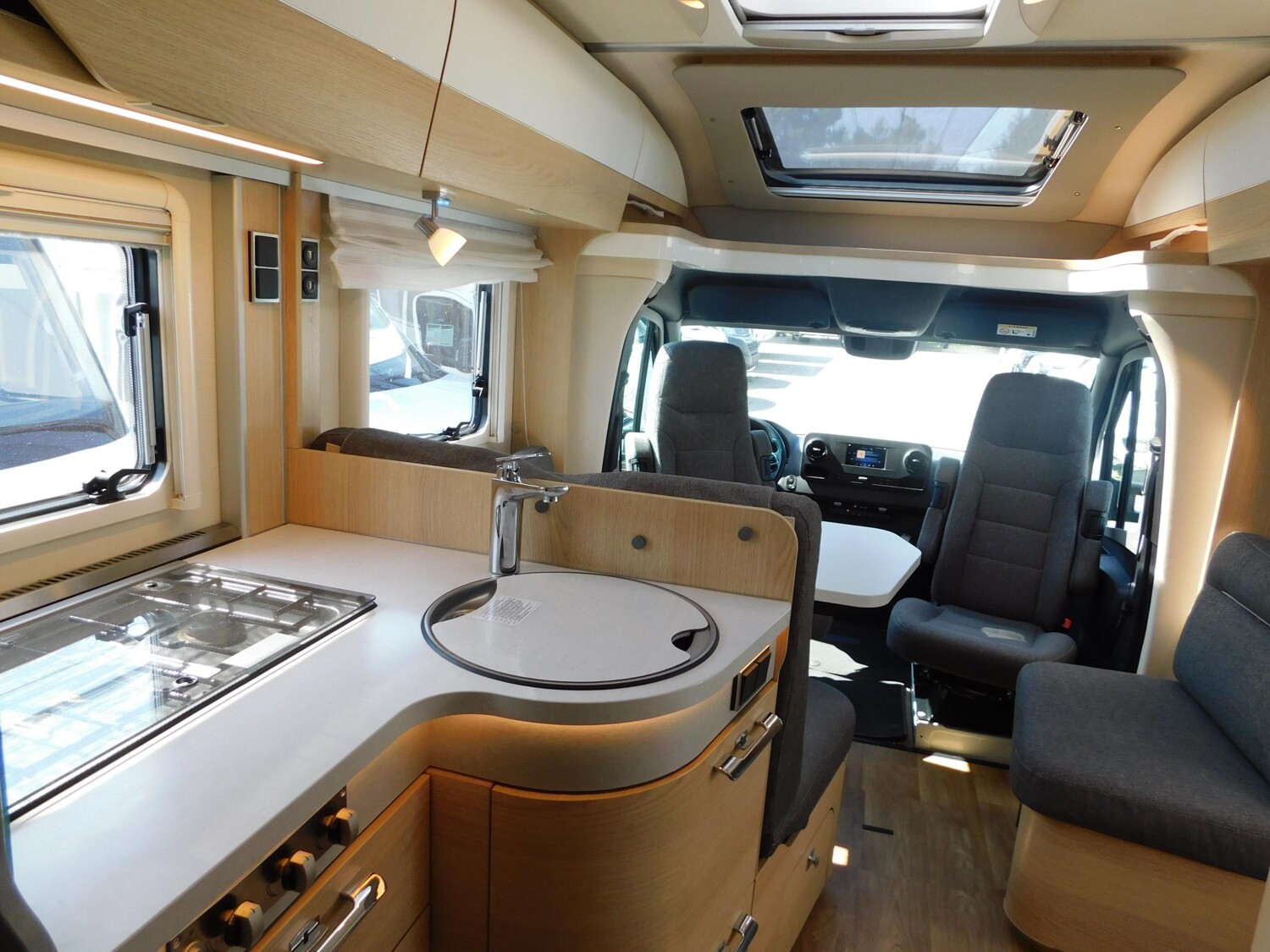 Hymer B-Klasse MC T 550 Solar, Lithium, SAT+TV - Bild 12