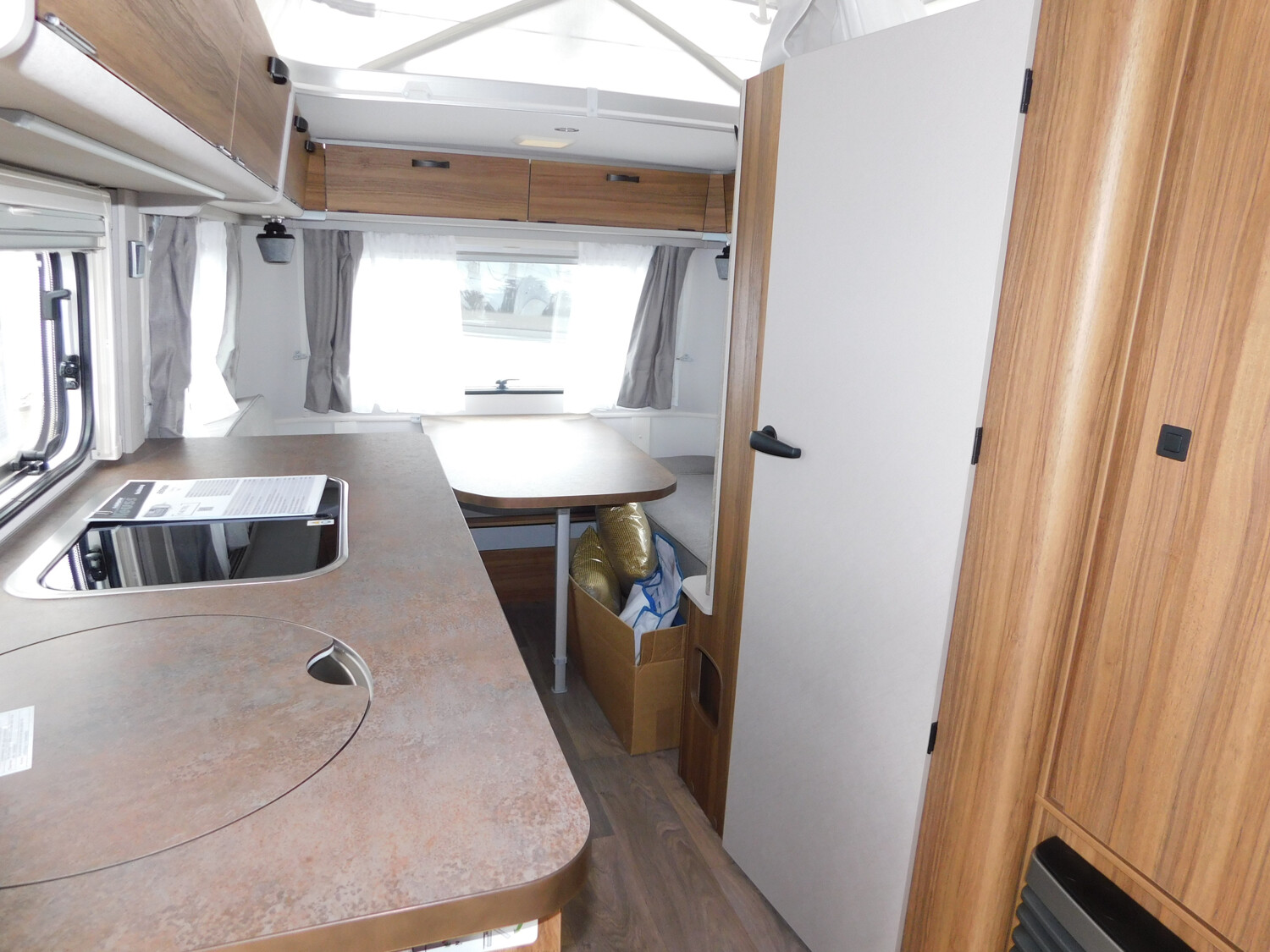 Hymer Eriba Touring 560 Mover,1400Kg,Markise,95AH-Aut. - Bild 6