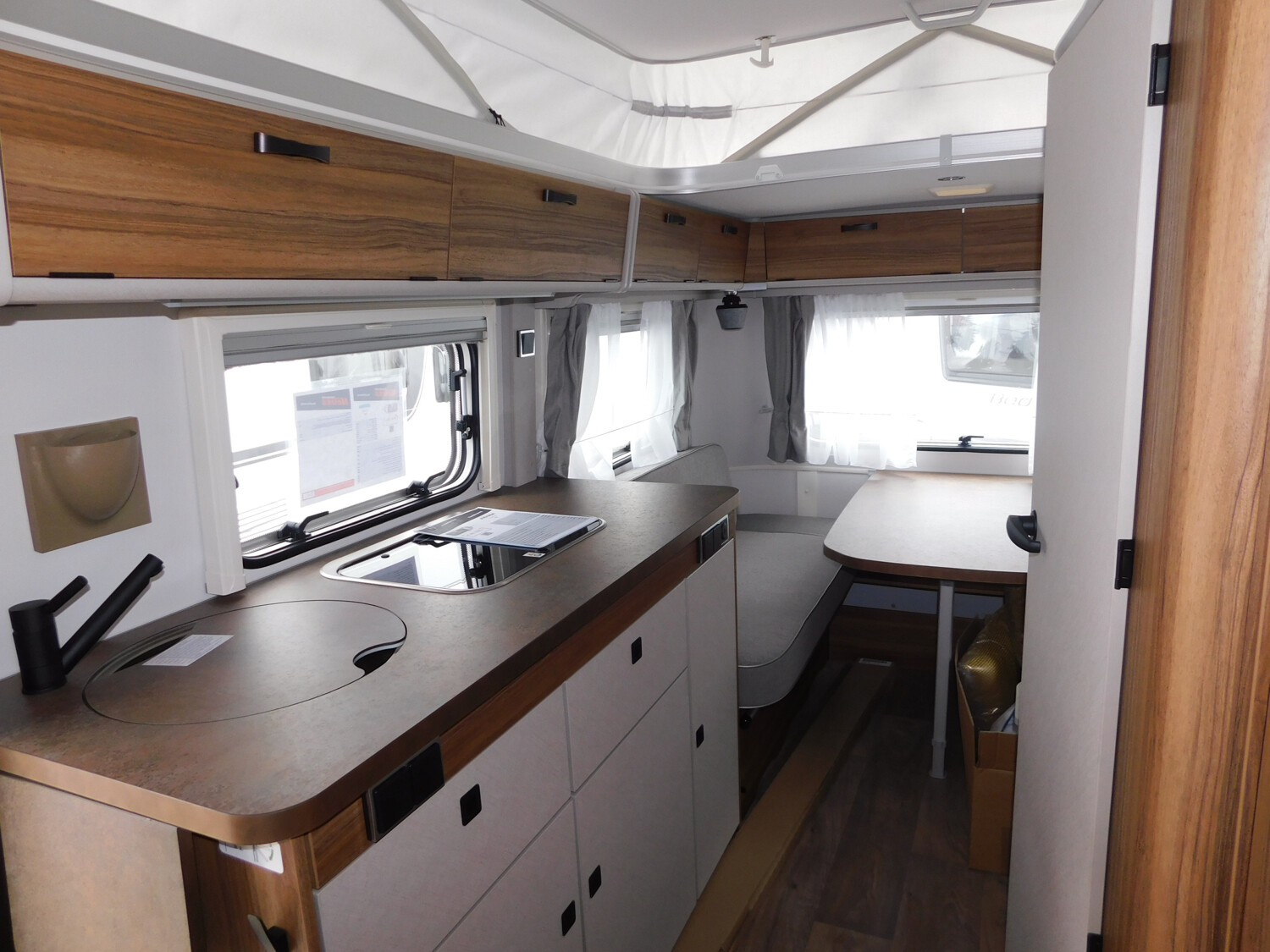 Hymer Eriba Touring 560 Mover,1400Kg,Markise,95AH-Aut. - Bild 7