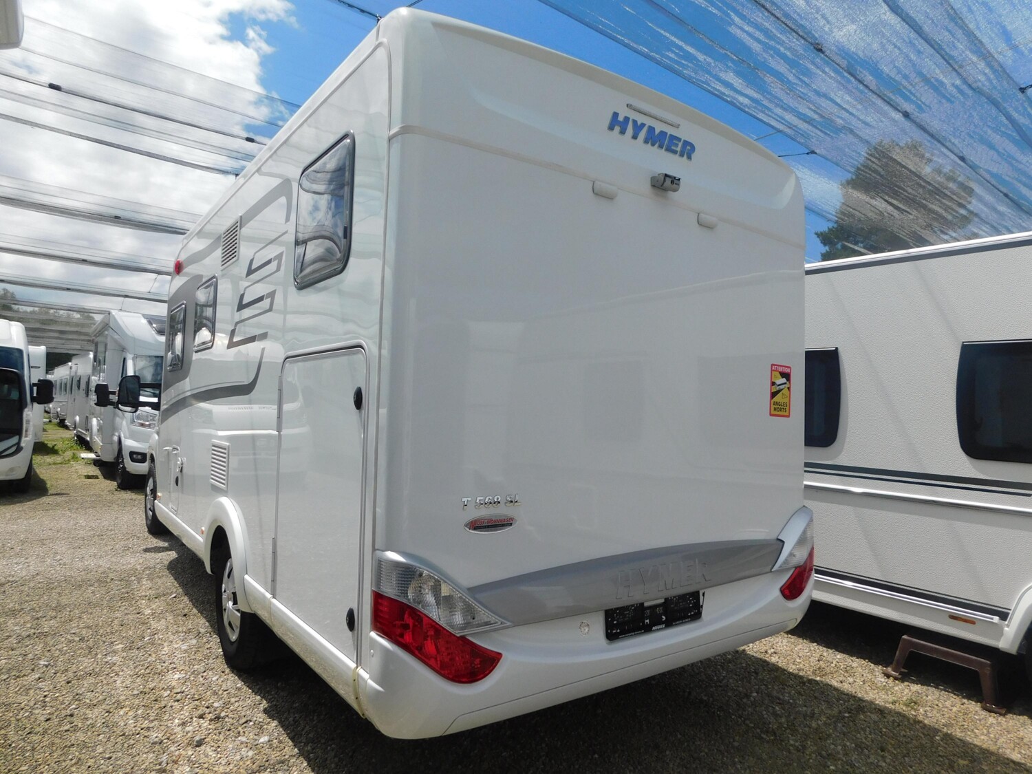 Hymer Tramp SL 568 SatAnlage+Panodach+Markise+GFK-Dach - Bild 4