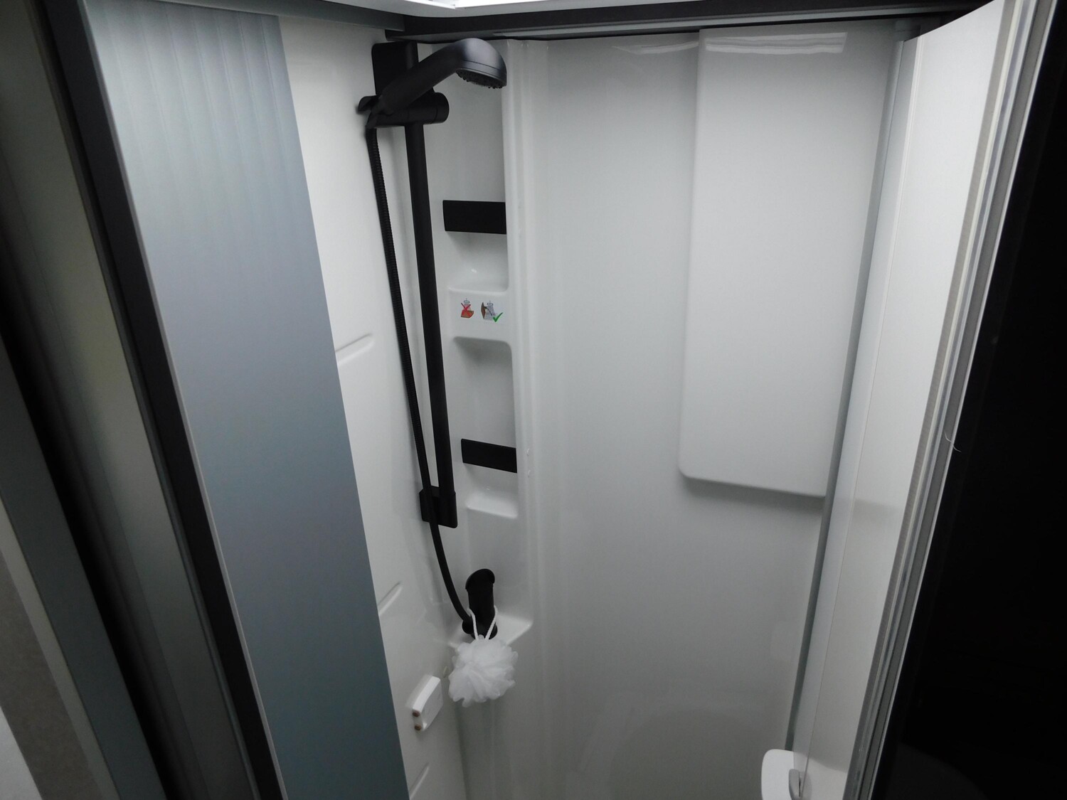 Hymer ML-T CrossOver 570 AHK, 18-Zoll-Deltas,Winterpkt - Bild 12