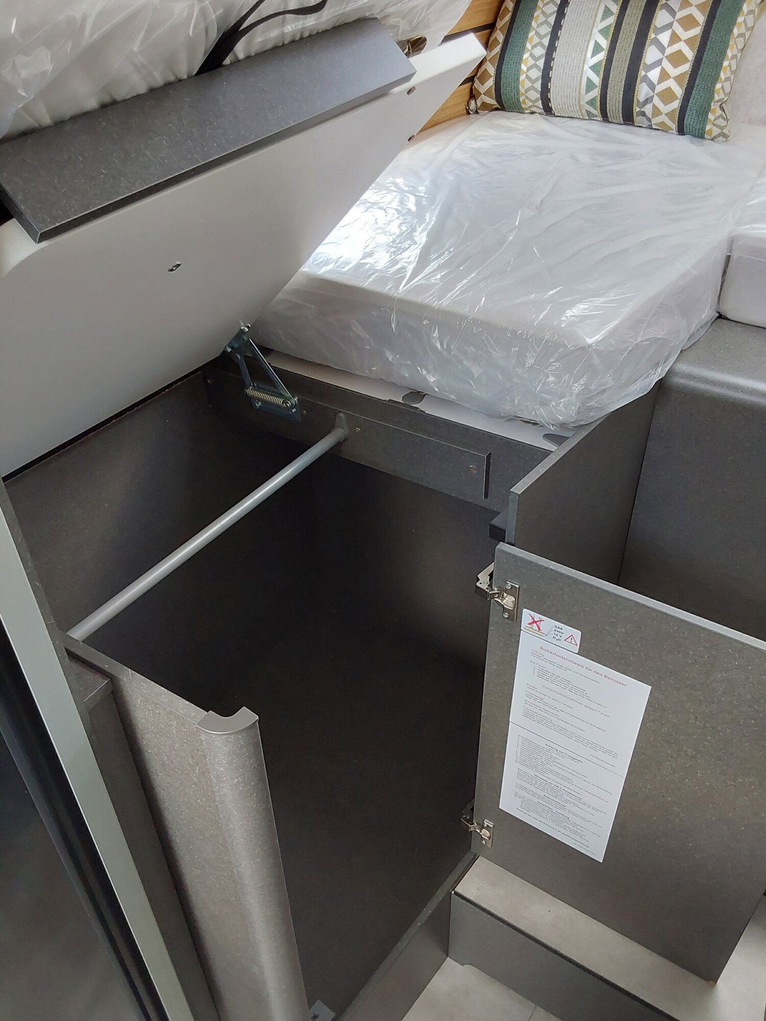 Hymer ML-T CrossOver 570 18Zoll Deltas, Winterpaket - Bild 15
